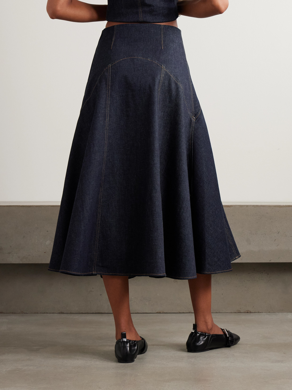 Jacquemus Triangle De-nîmes Embroidered Denim Midi Skirt In Blue