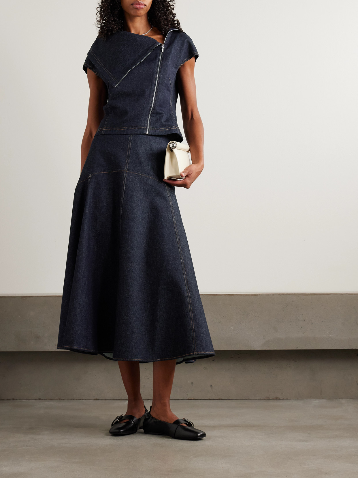 Jacquemus Triangle De-nîmes Embroidered Denim Midi Skirt In Blue