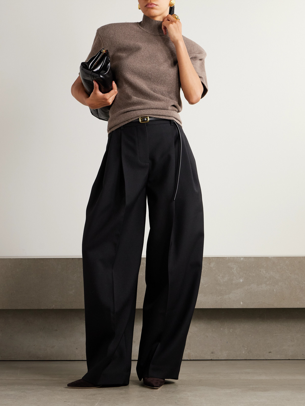 Jacquemus Castagna Wool And Cashmere-blend Turtleneck Sweater In Brown