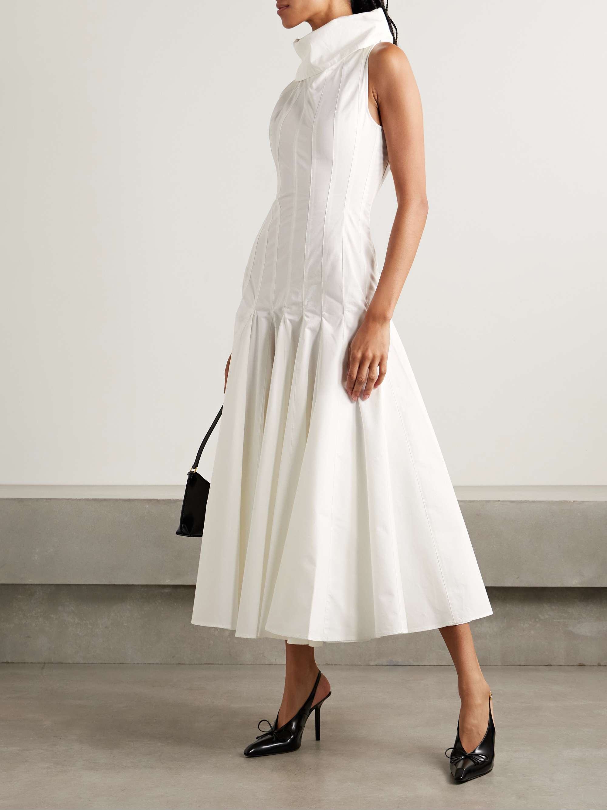 JACQUEMUS 