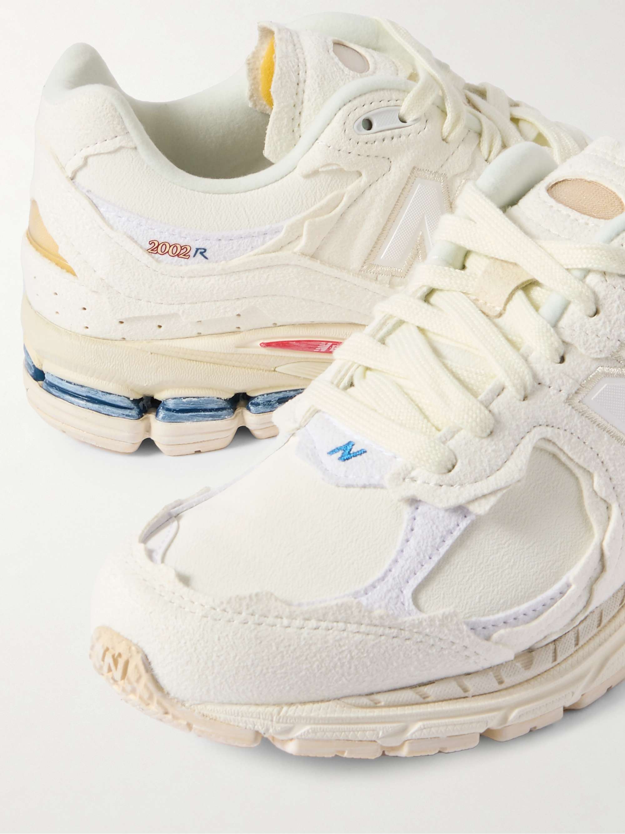 NEW BALANCE 2002R leather and suede sneakers