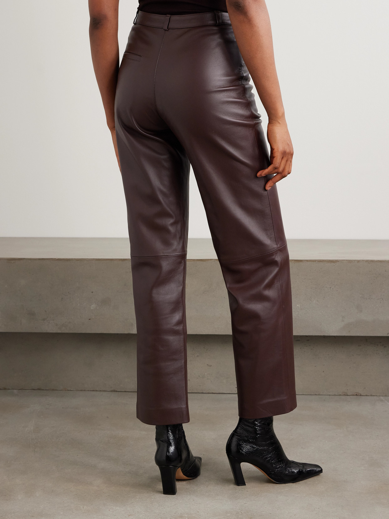 Loulou De Saison Cobe Paneled Leather Straight-leg Pants In Brown