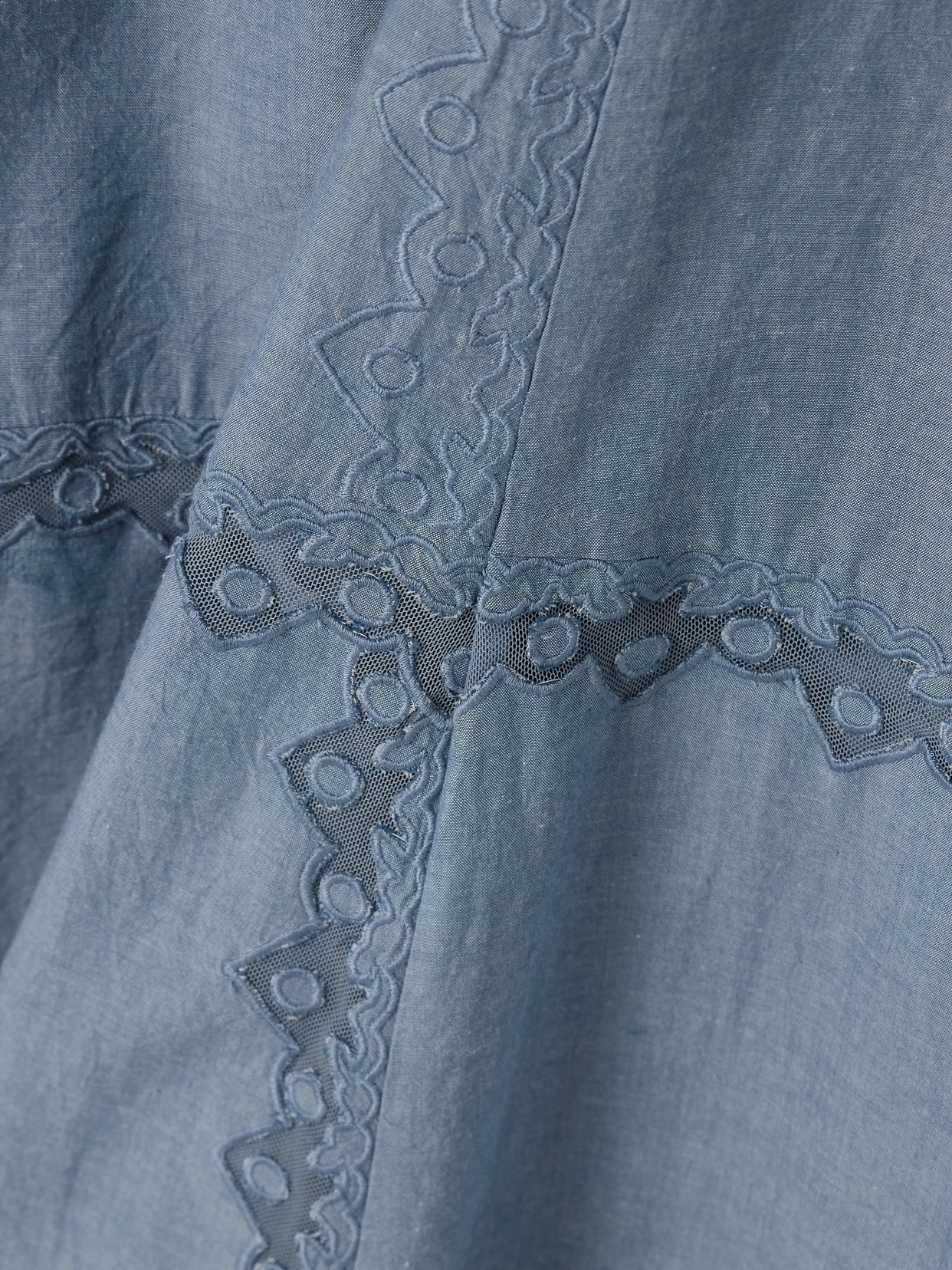 Ulla Johnson Lucia Embroidered Mesh-trimmed Cotton-chambray Midi Skirt In Blue