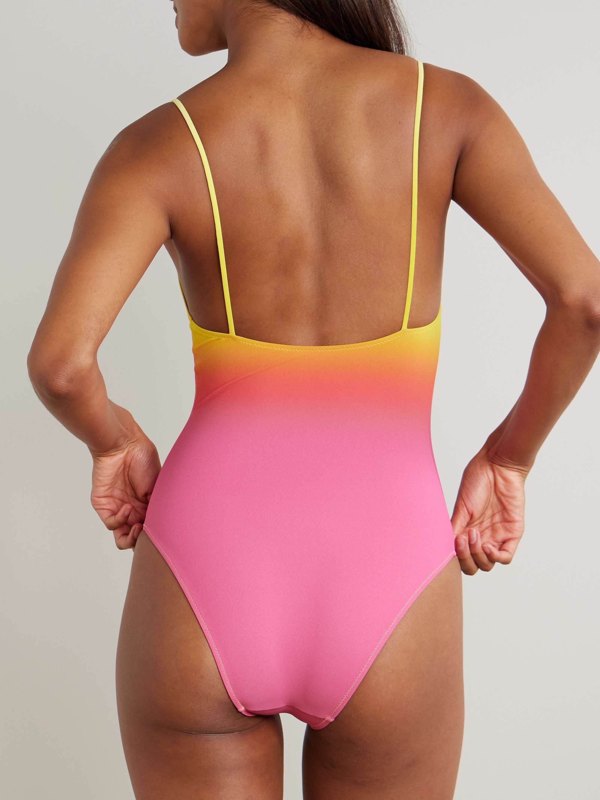 LIDO 