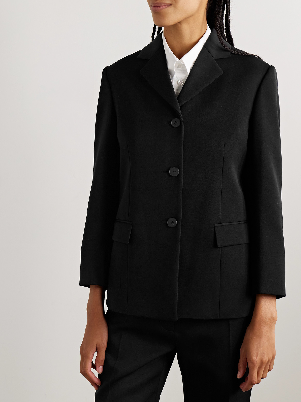 The Row Eudora Wool-gabardine Blazer In Black