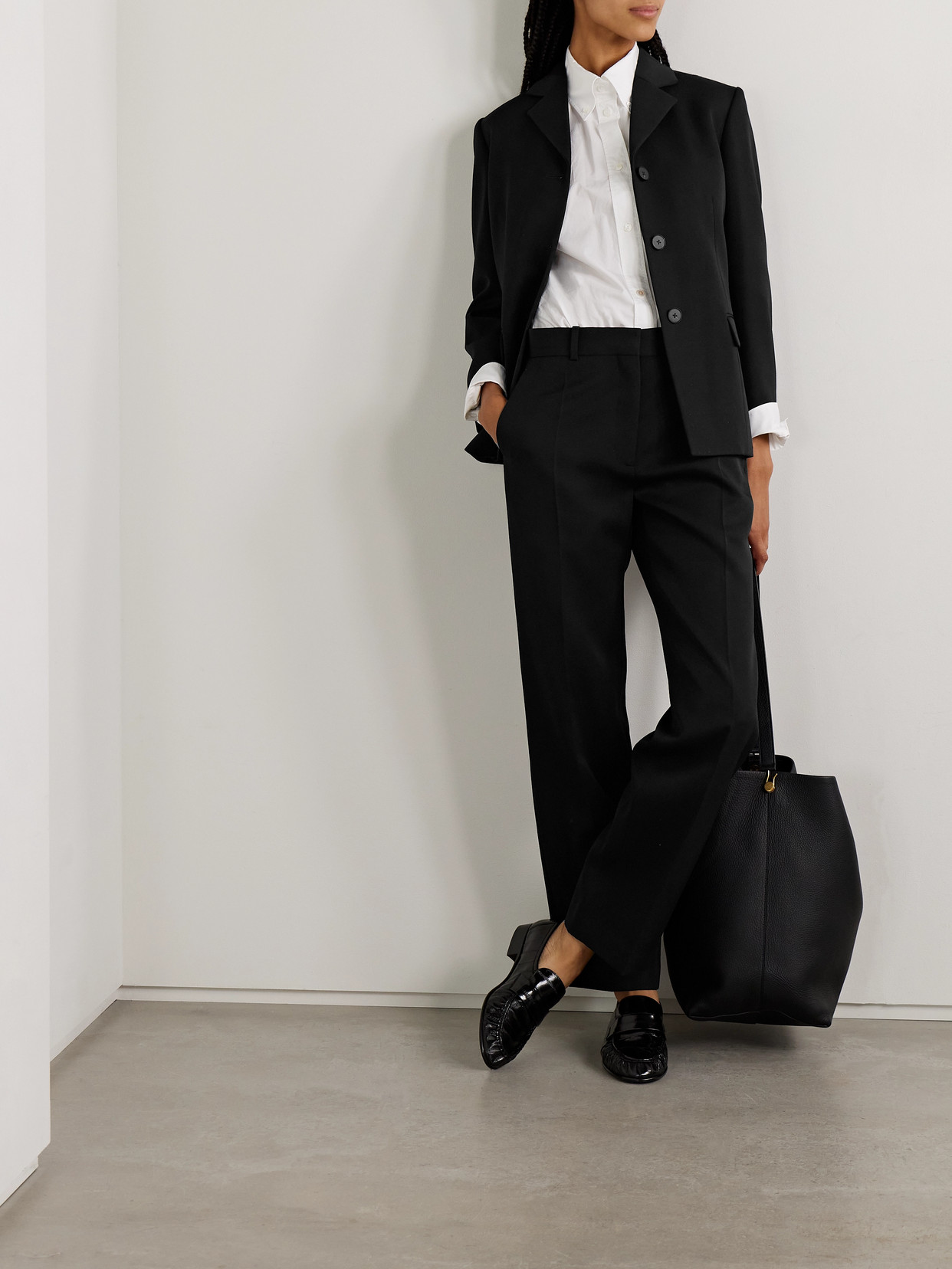 The Row Eudora Wool-gabardine Blazer In Black