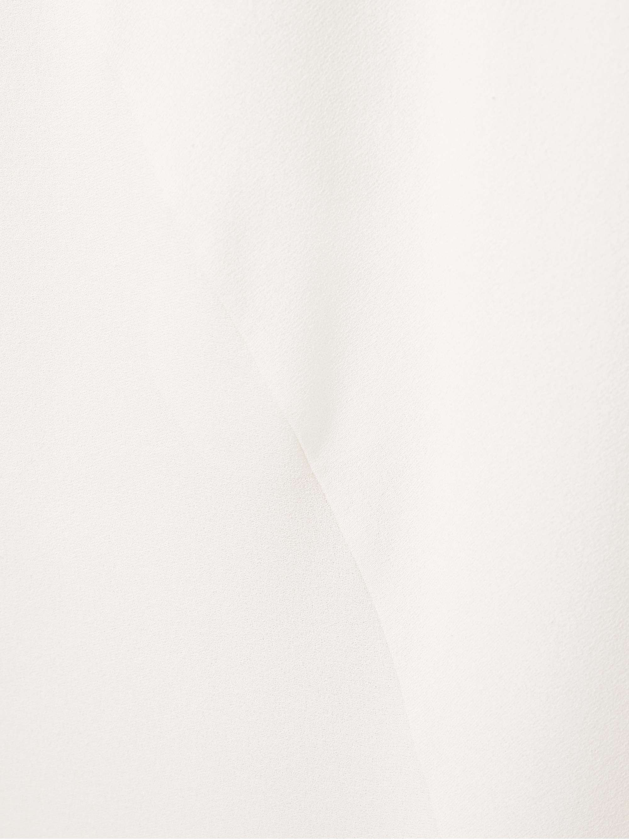 THE ROW 