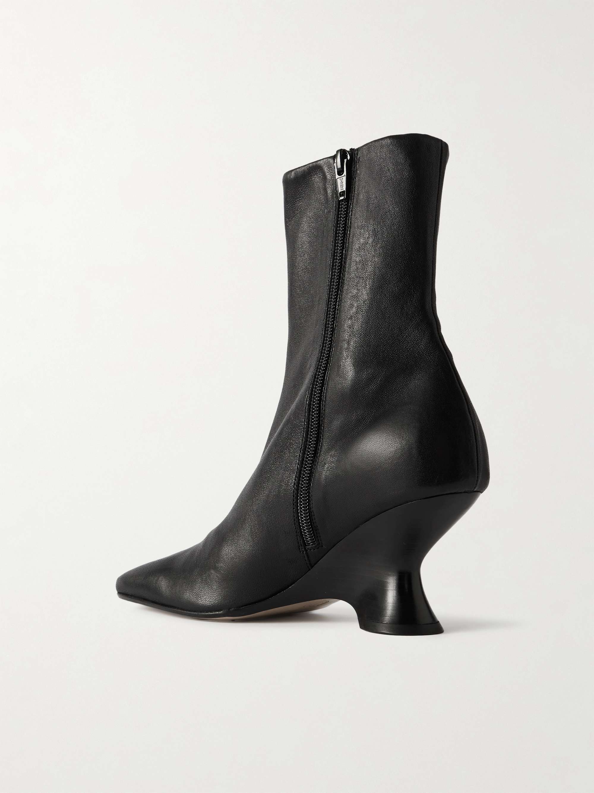 DRIES VAN NOTEN 
