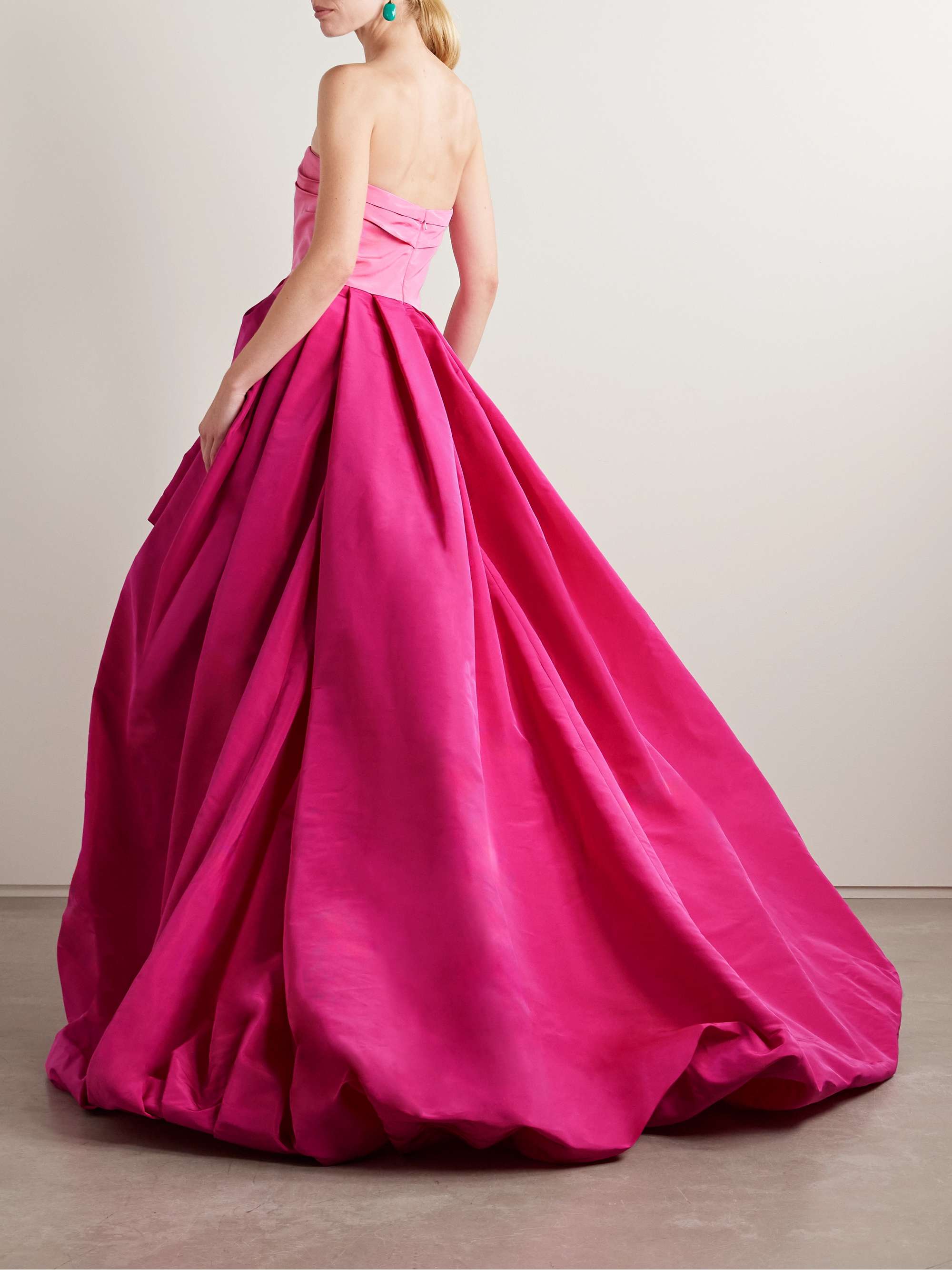 CAROLINA HERRERA 