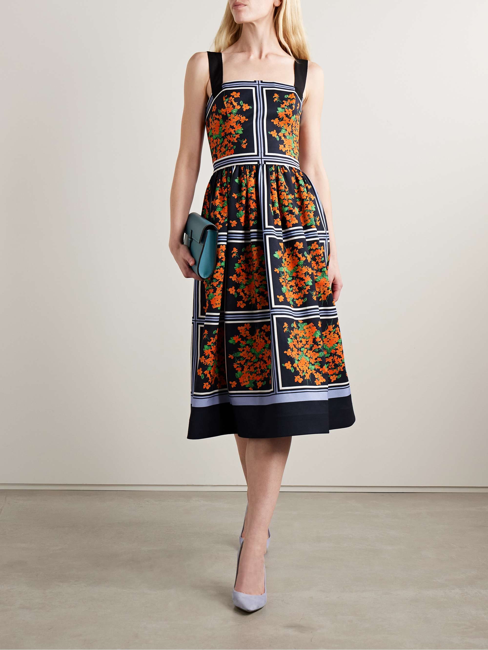CAROLINA HERRERA 