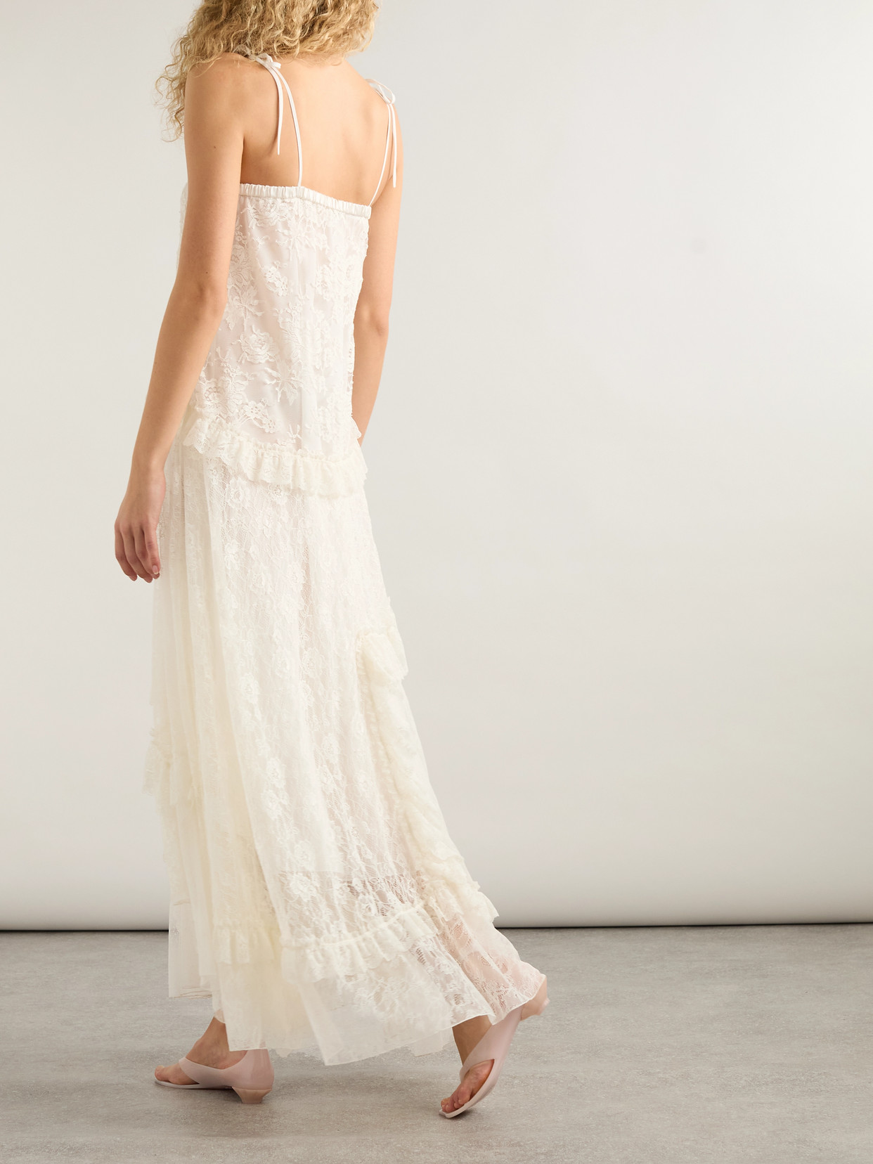 Chloé Asymmetric Tiered Lace And Embroidered Tulle Dress In Neutral