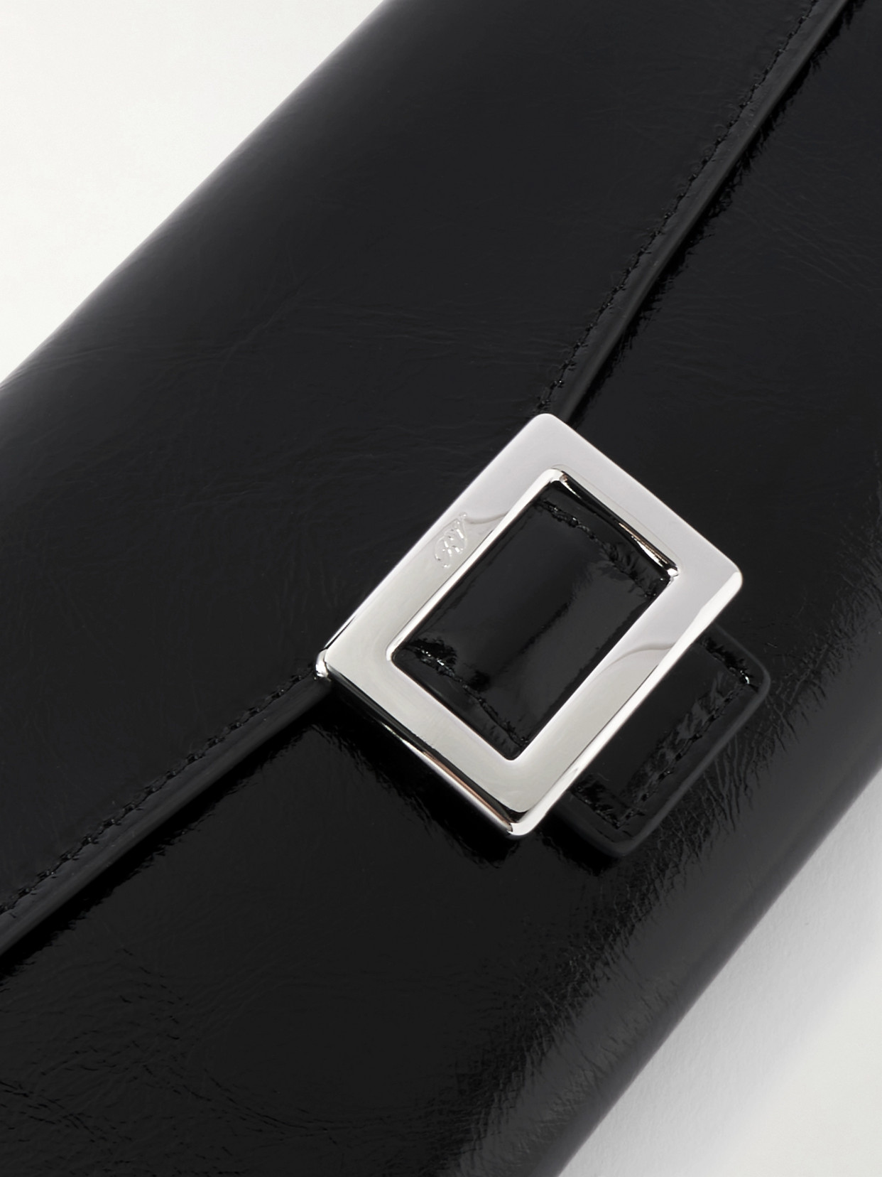Roger Vivier Patent Leather Belle Vivier Wallet On Chain In Black