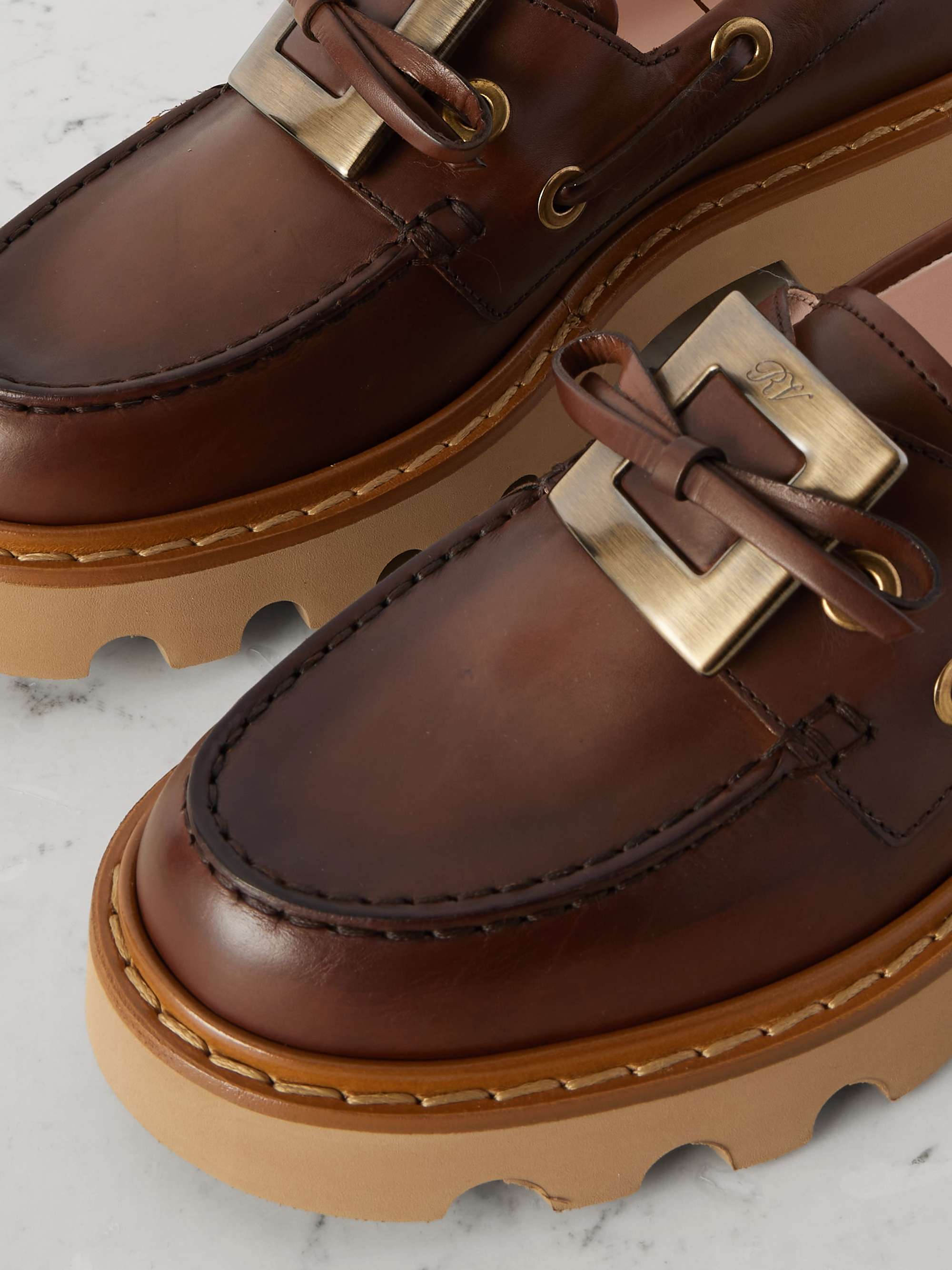 ROGER VIVIER 