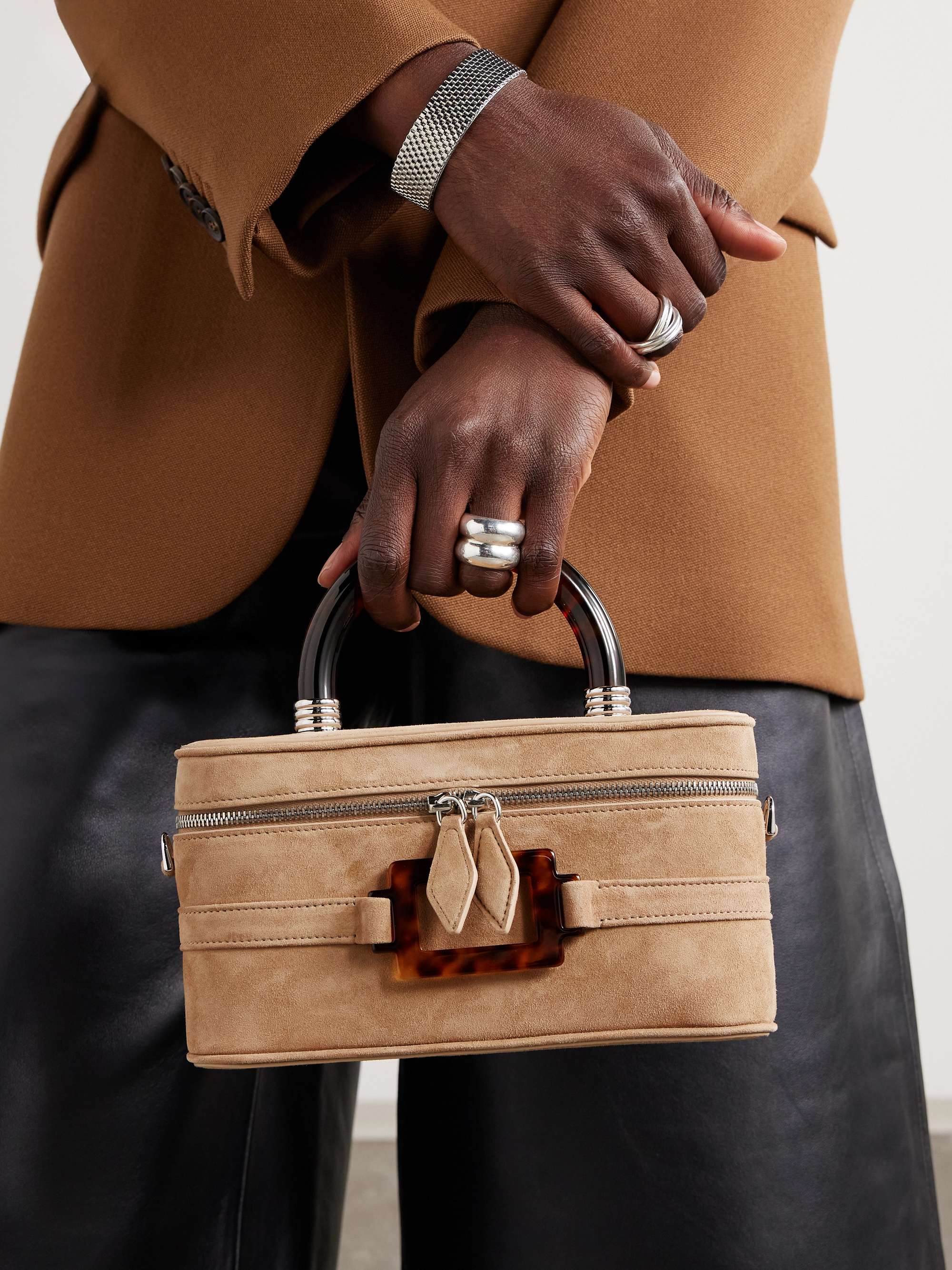 ROGER VIVIER 