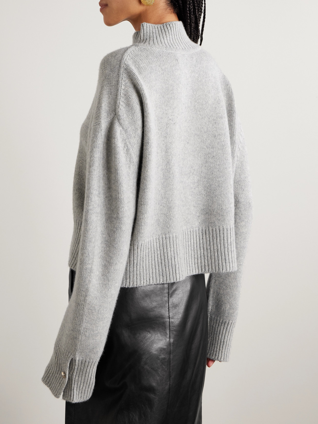 Brandon Maxwell The Rowe Cropped Recycled-cashmere Sweater In Gray