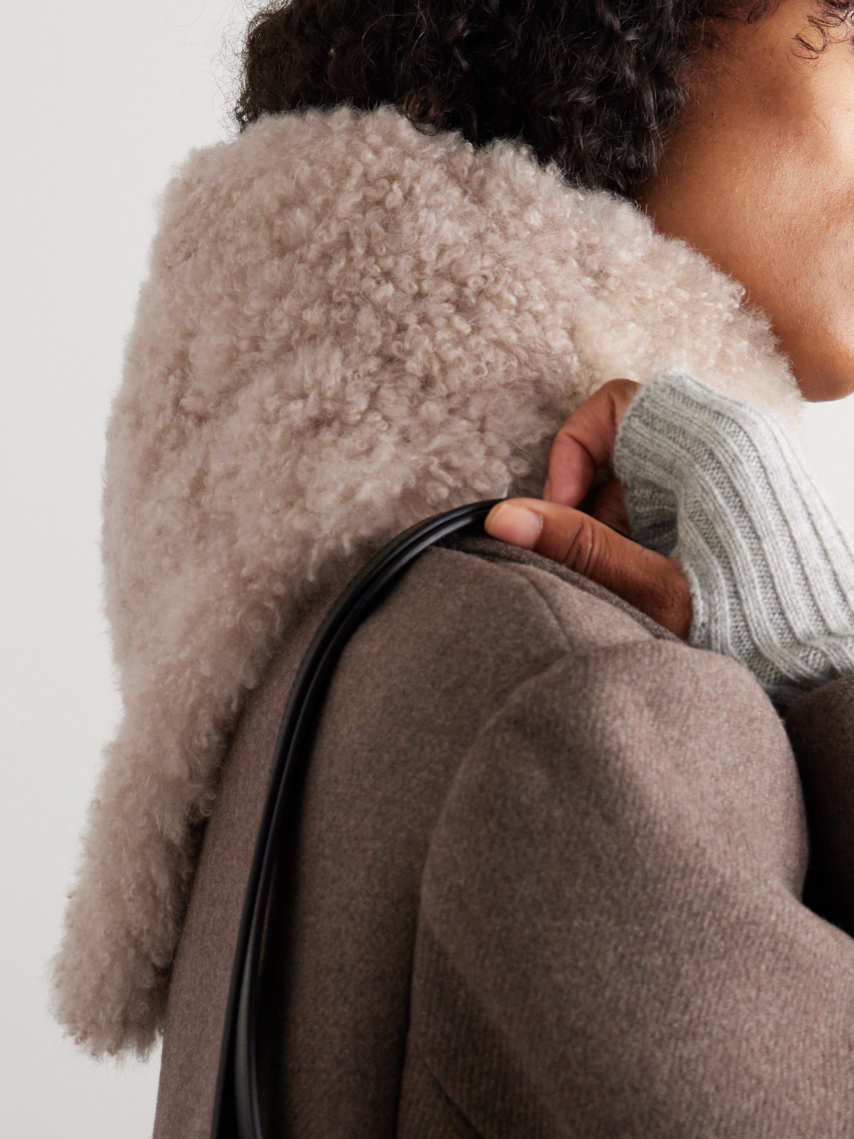 Yves Salomon Shearling And Wool Scarf In Neutral