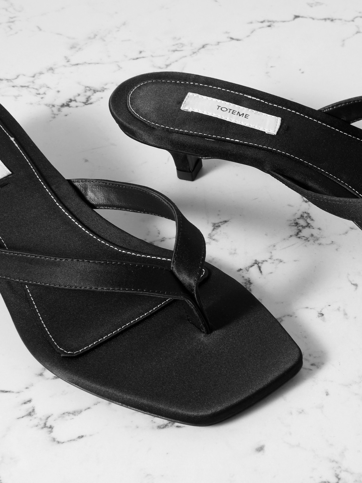 Totême Toteme Leather Heeled Thong Sandals
