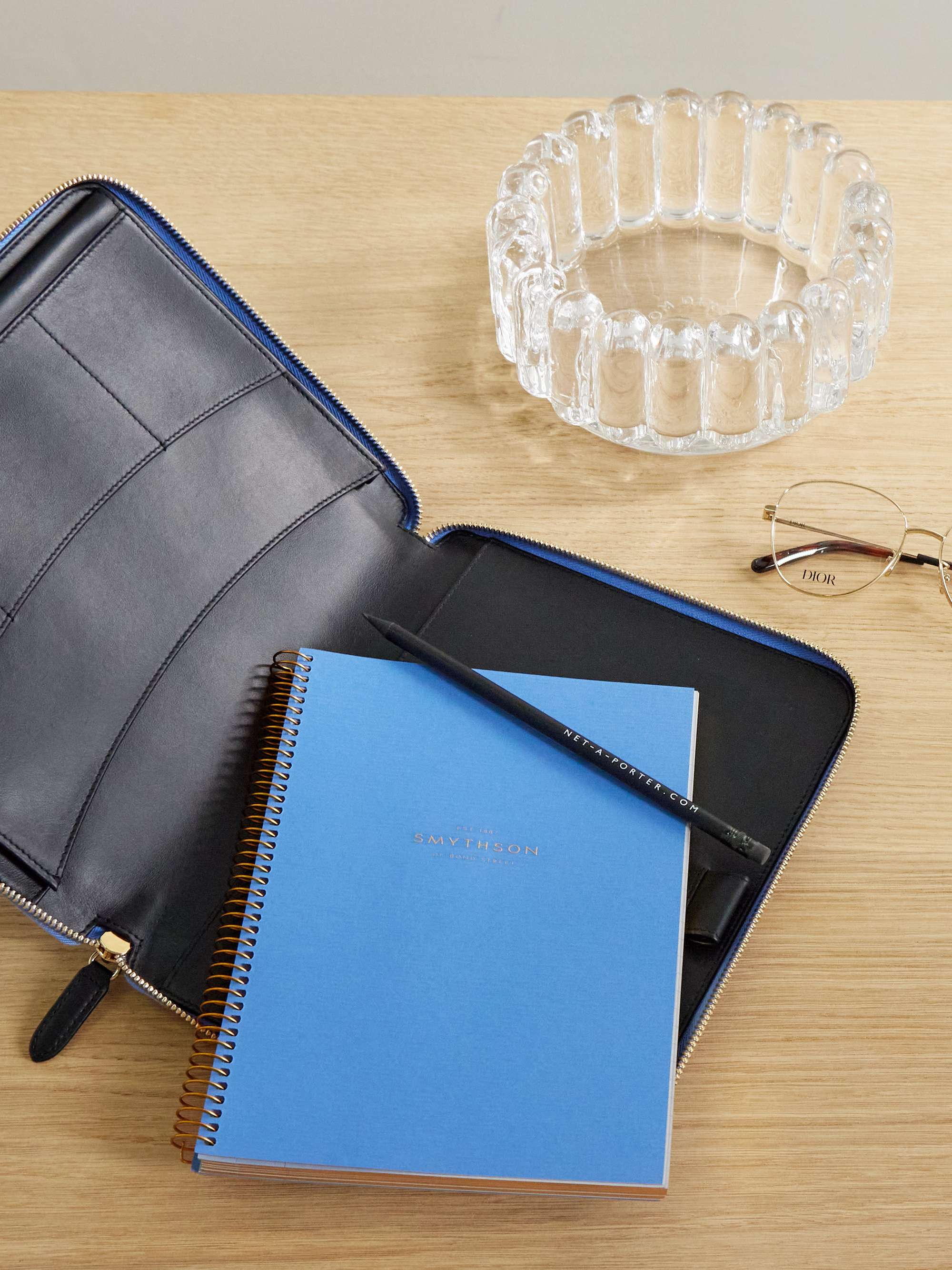 SMYTHSON 