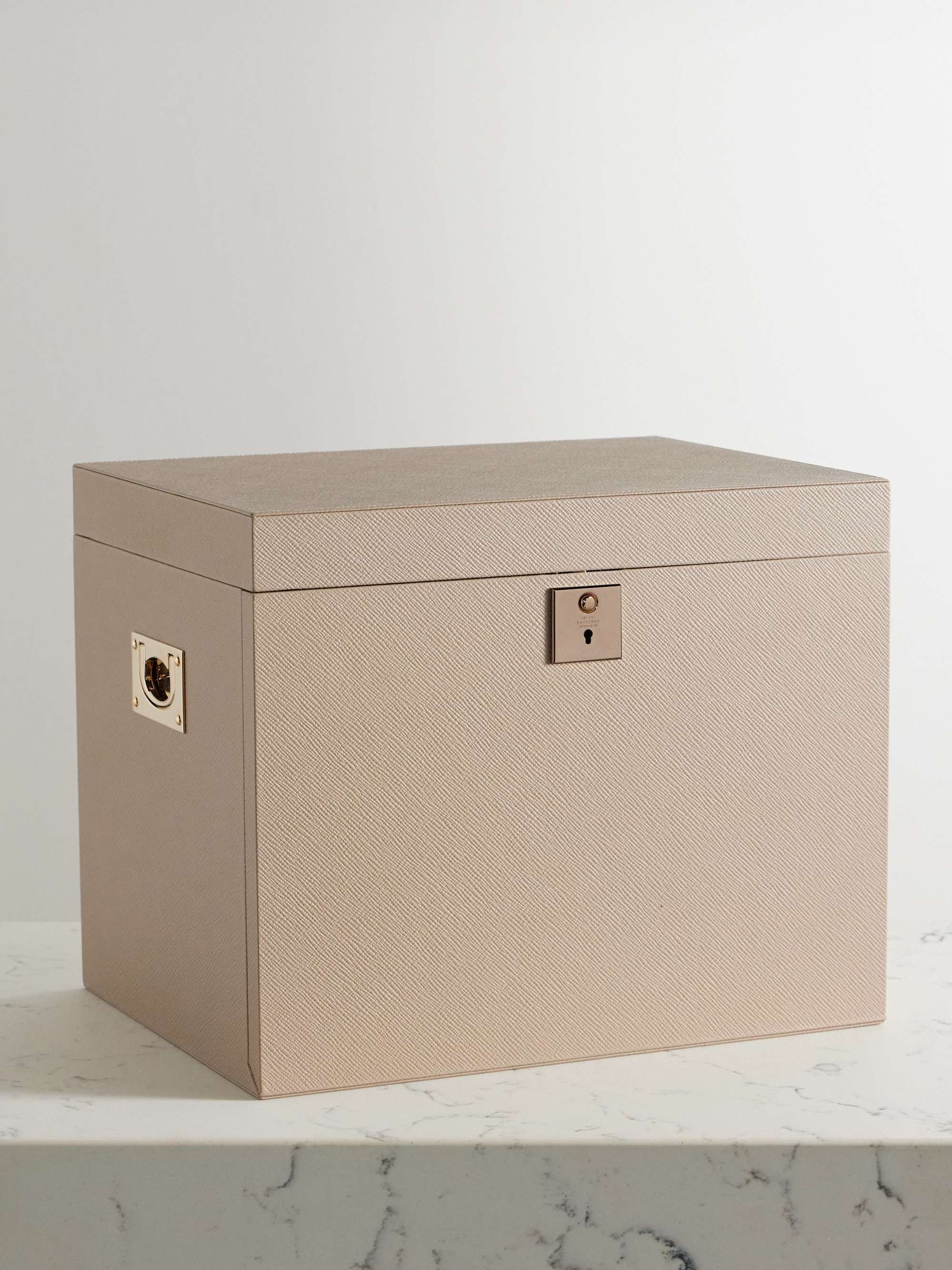 SMYTHSON 