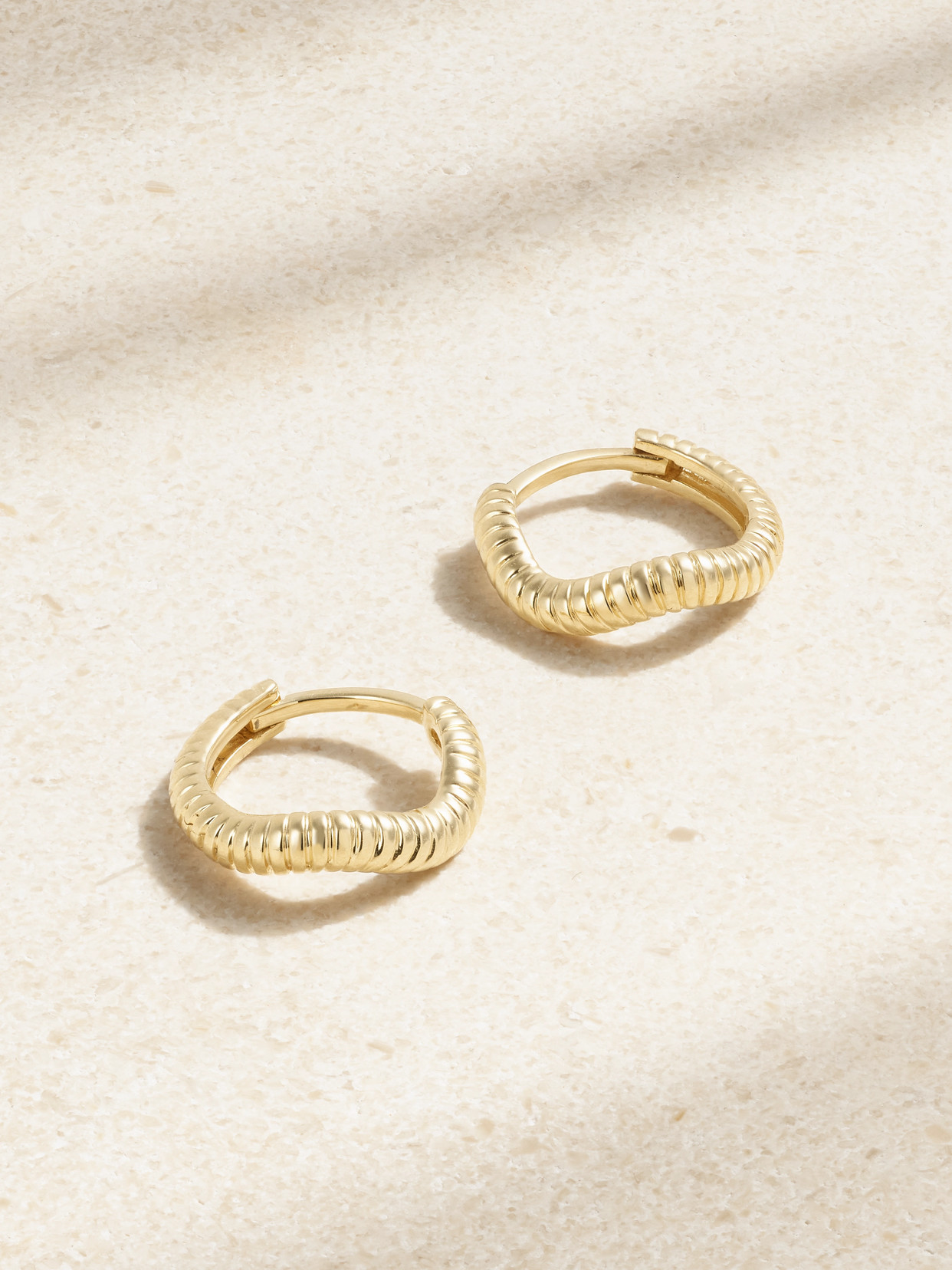 Stone And Strand Freddie 14-karat Gold Hoop Earrings