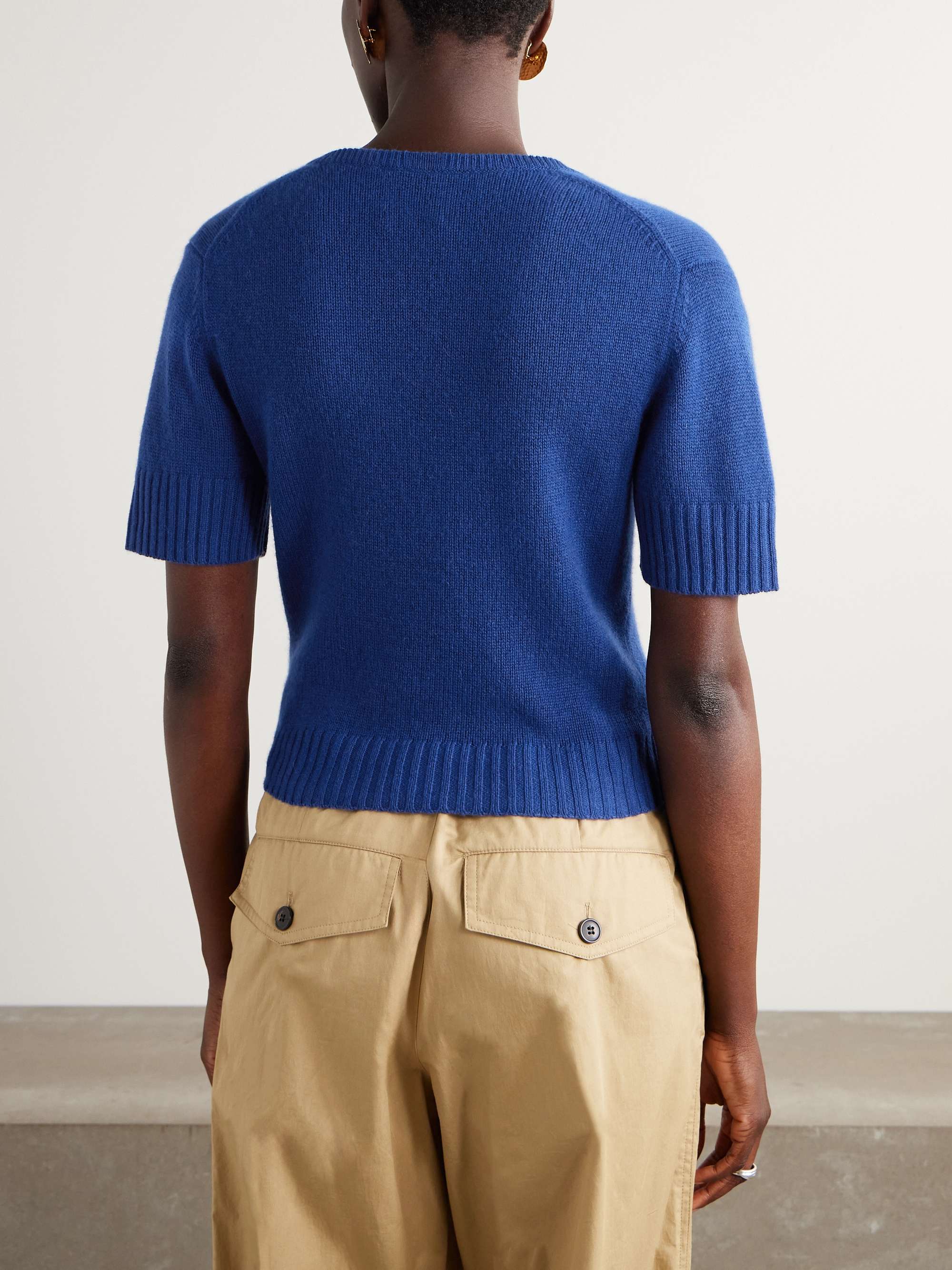 ALLUDE 