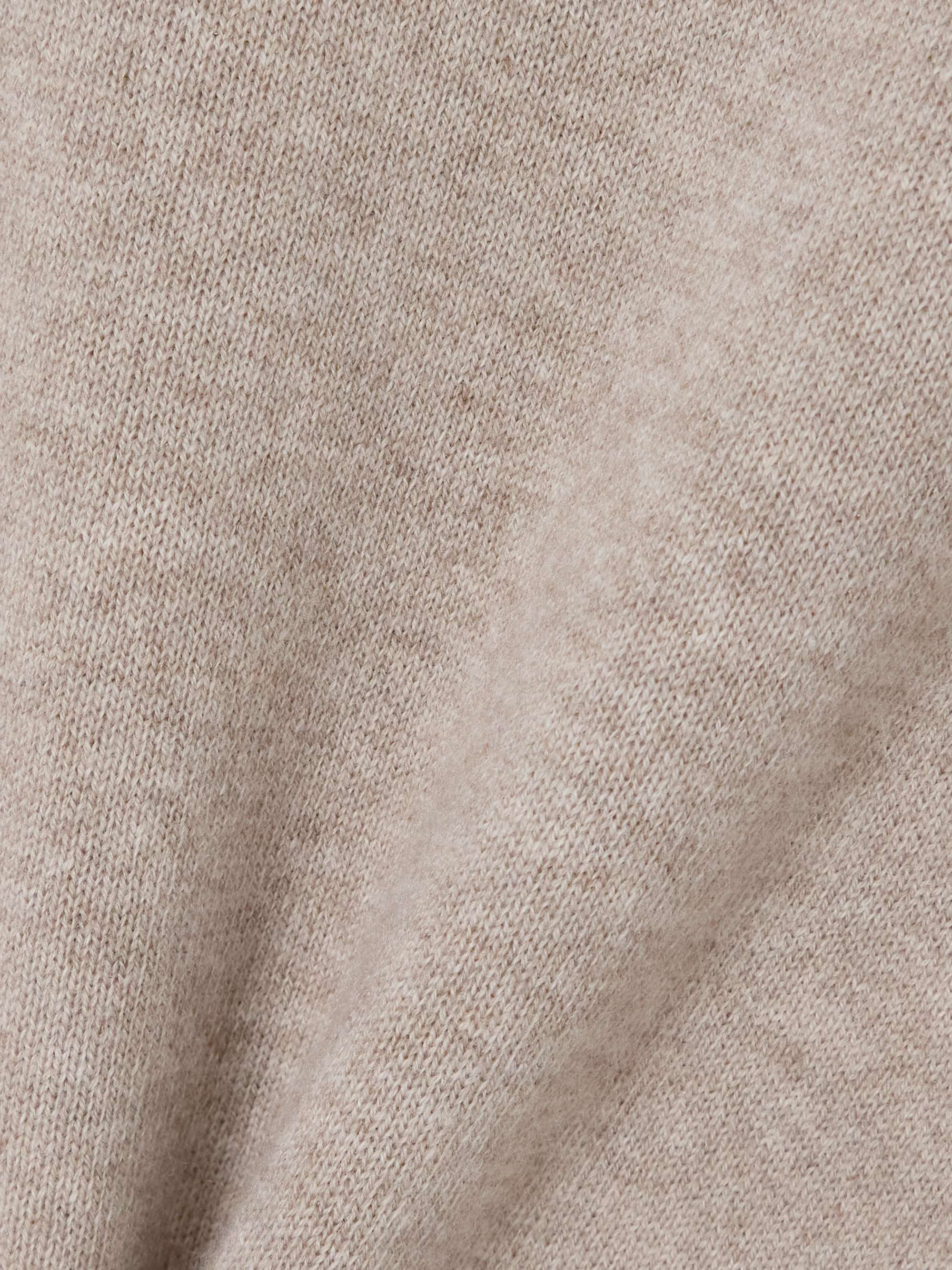 ALLUDE 
