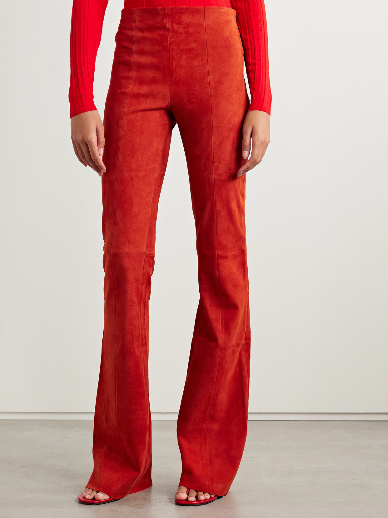 Stouls Gege High-rise Suede Flared Pants In Red