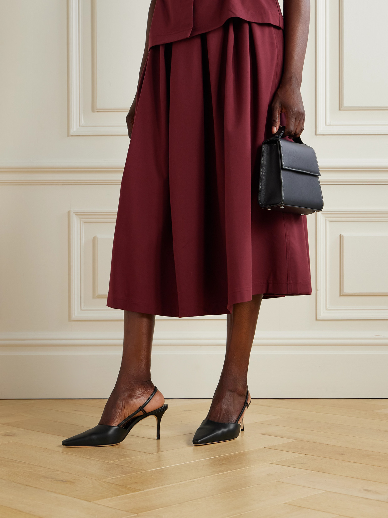 Manolo Blahnik Touki 70 Leather Slingback Pumps In Black