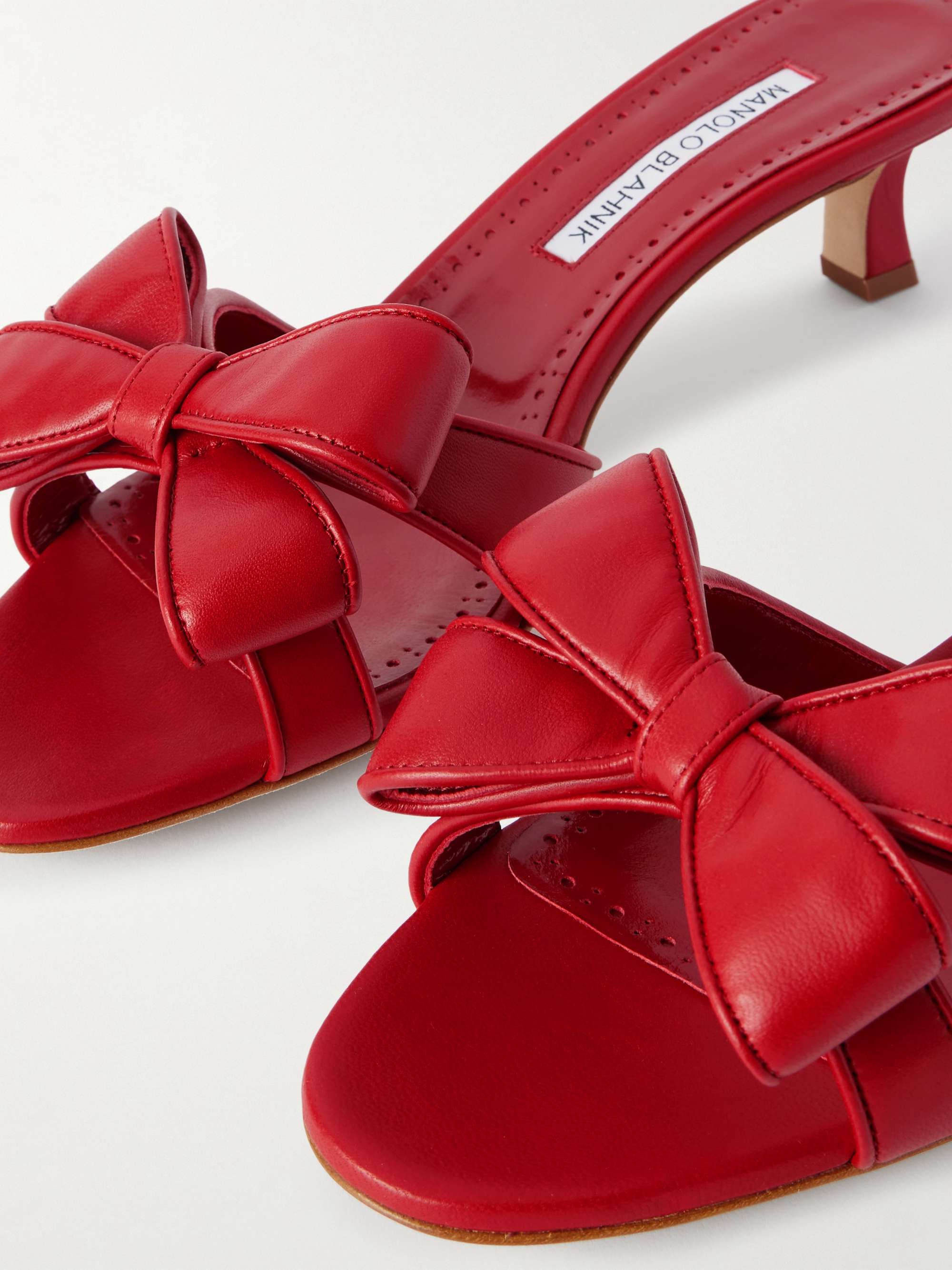 MANOLO BLAHNIK 