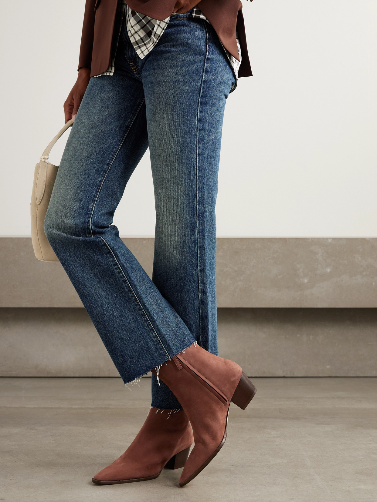 Manolo Blahnik Aliera 50 Nubuck Ankle Boots In Brown