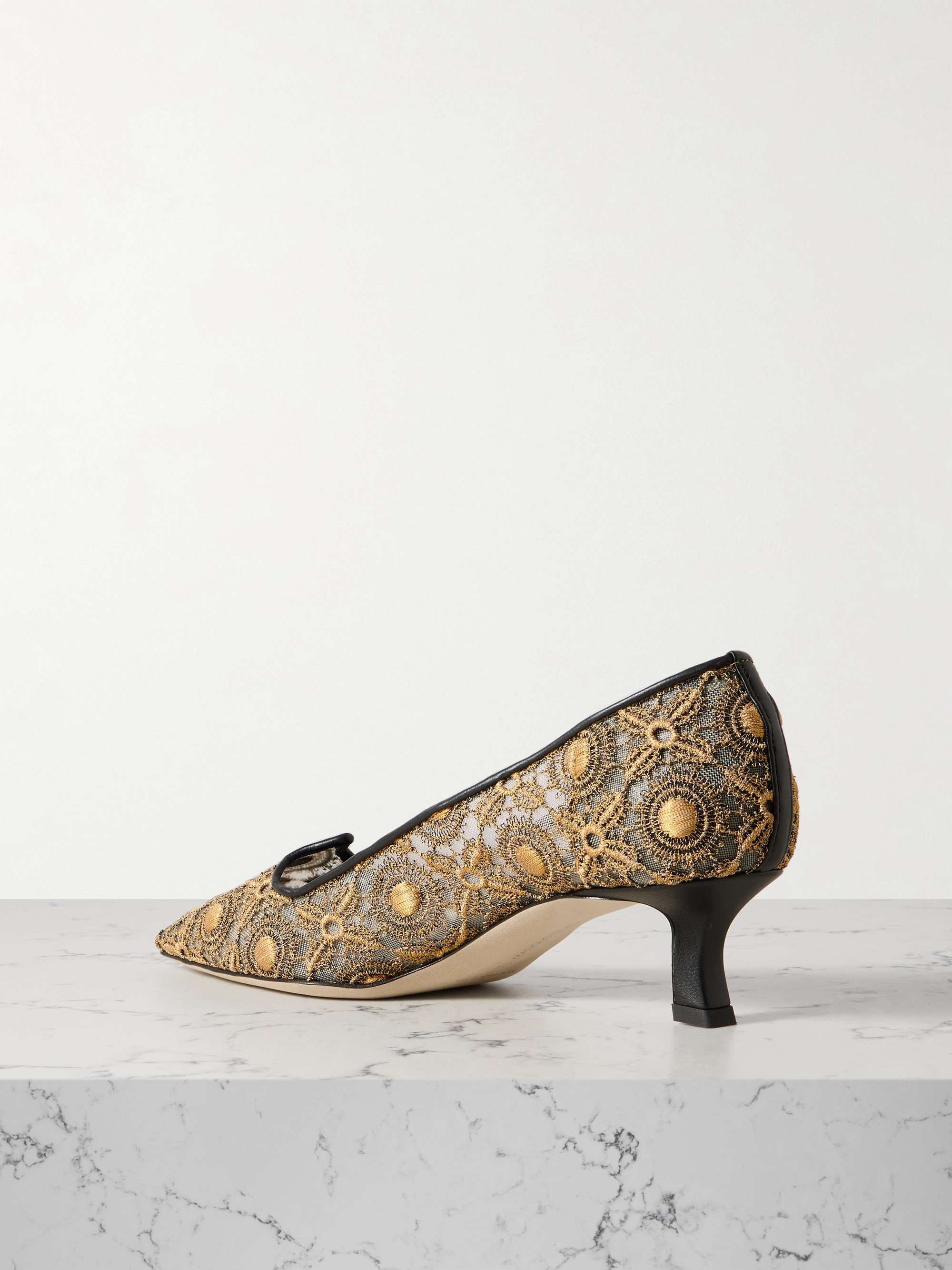 MANOLO BLAHNIK 