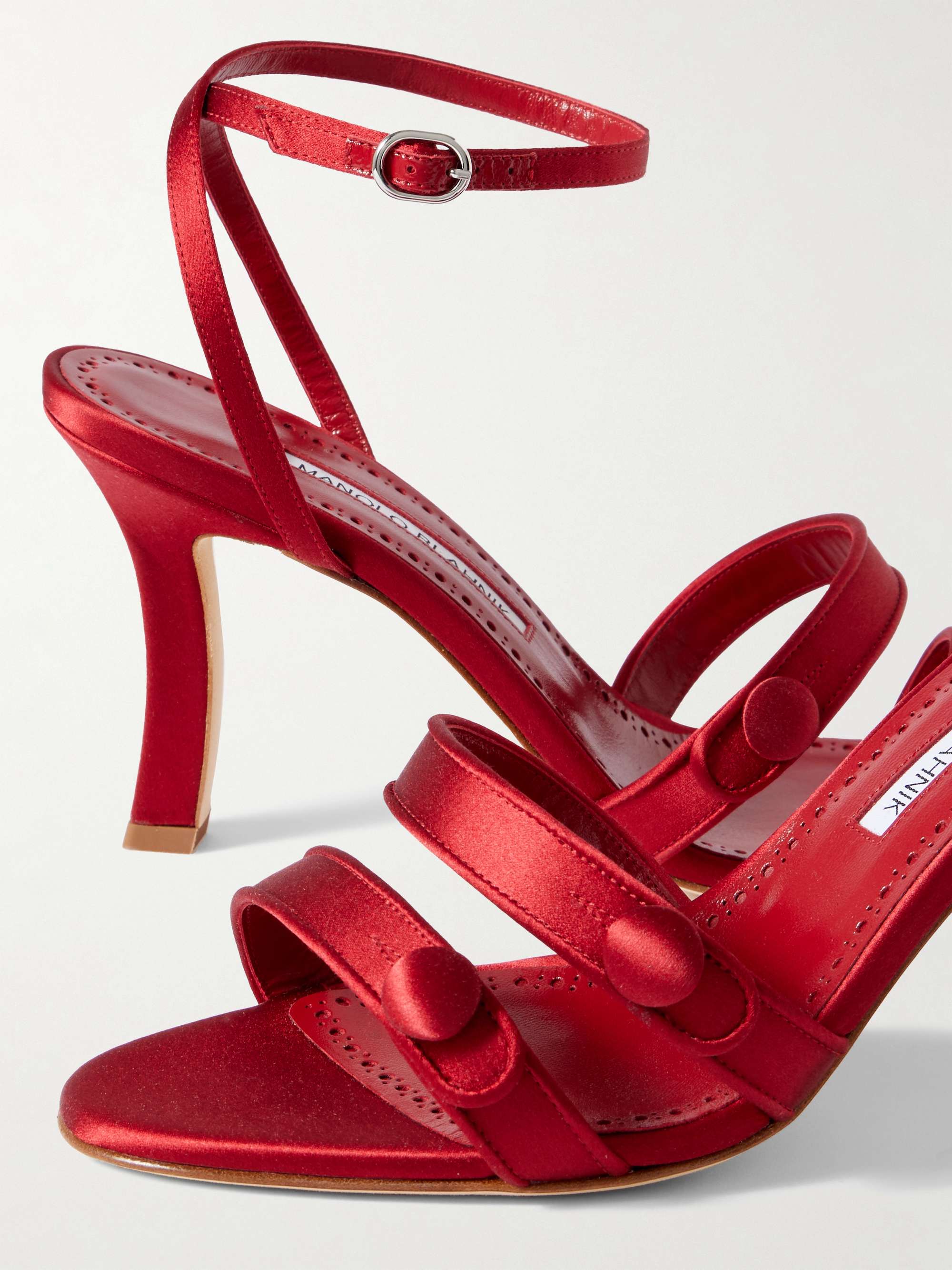MANOLO BLAHNIK 