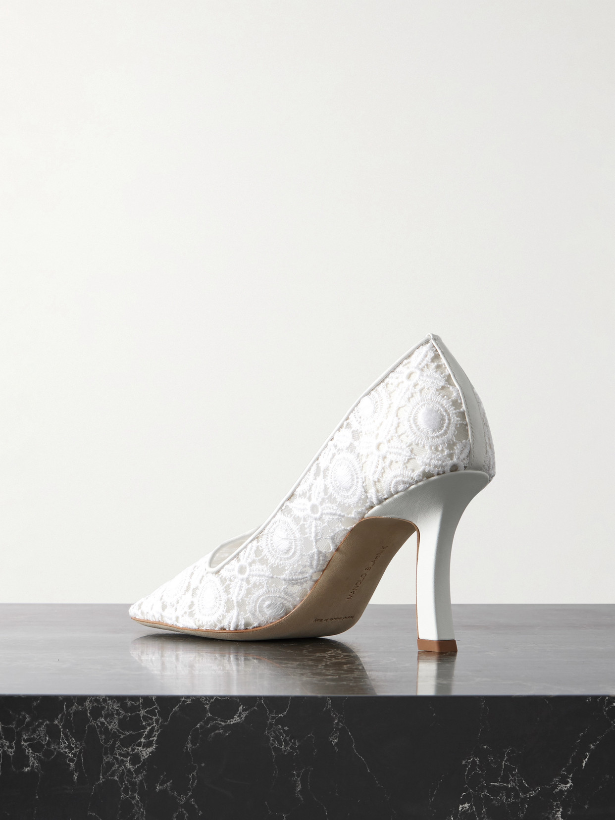 Manolo Blahnik Euridi 90 Leather-trimmed Lace Pumps In White