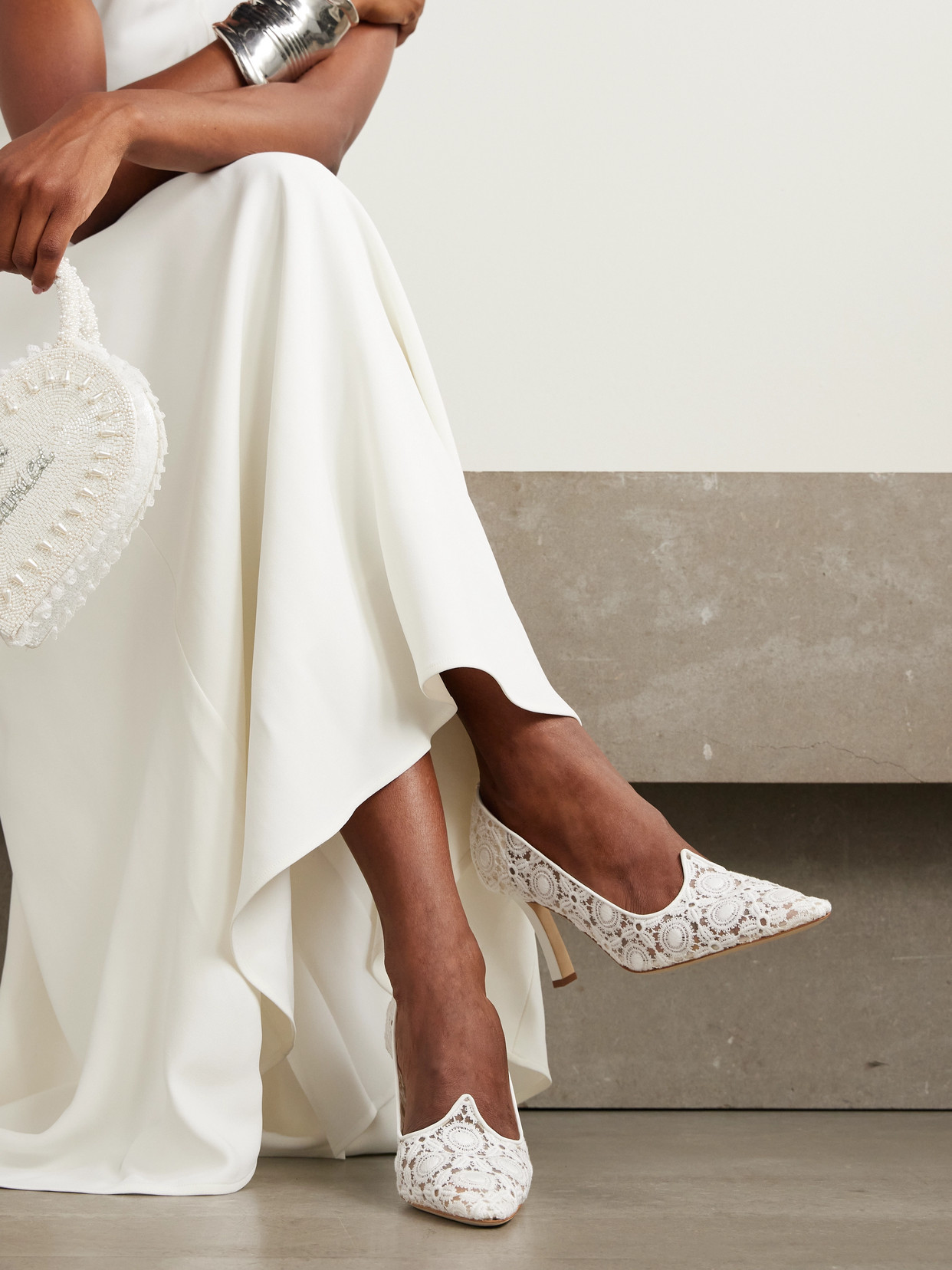 Manolo Blahnik Euridi 90 Leather-trimmed Lace Pumps In White