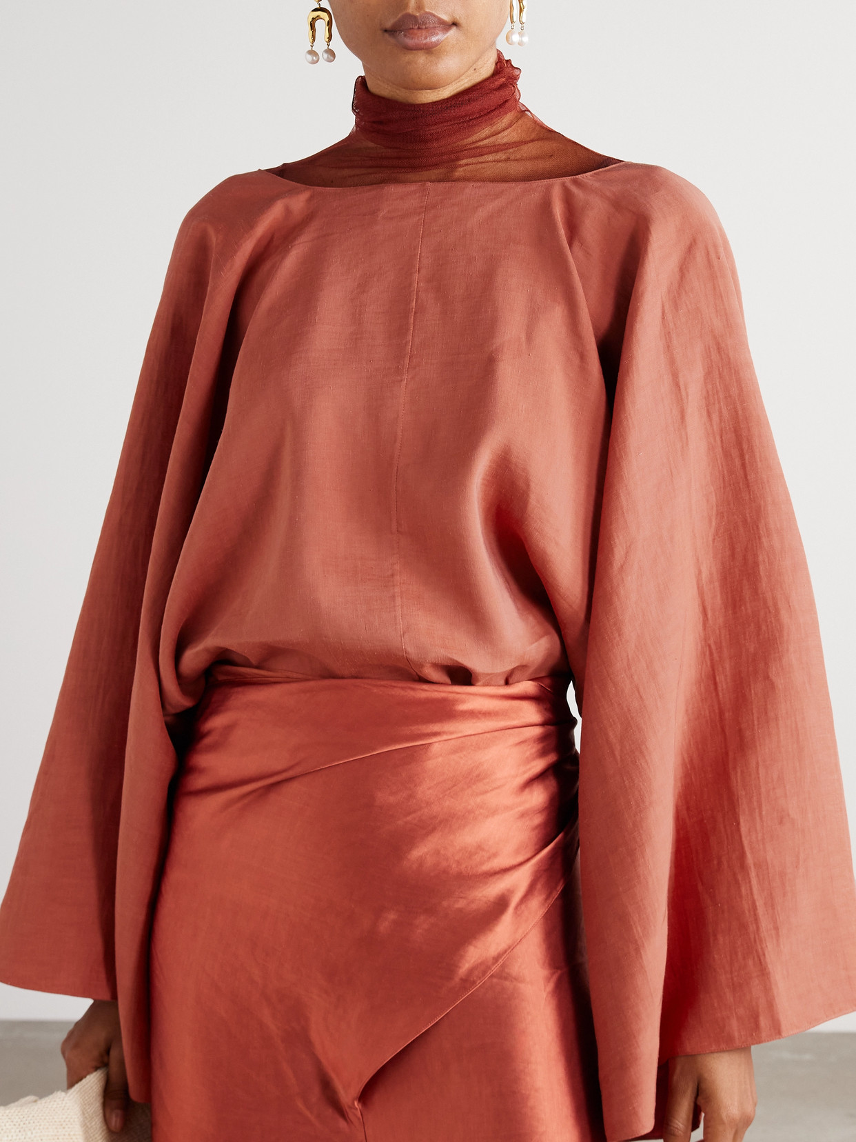 Cortana Glow Voile Wrap Jacket In Red