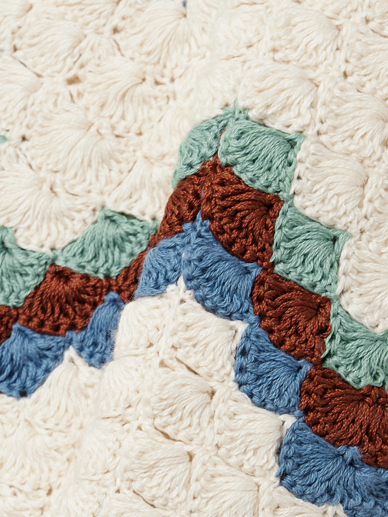 Safi Cropped Scalloped Crocheted Organic Cotton Top