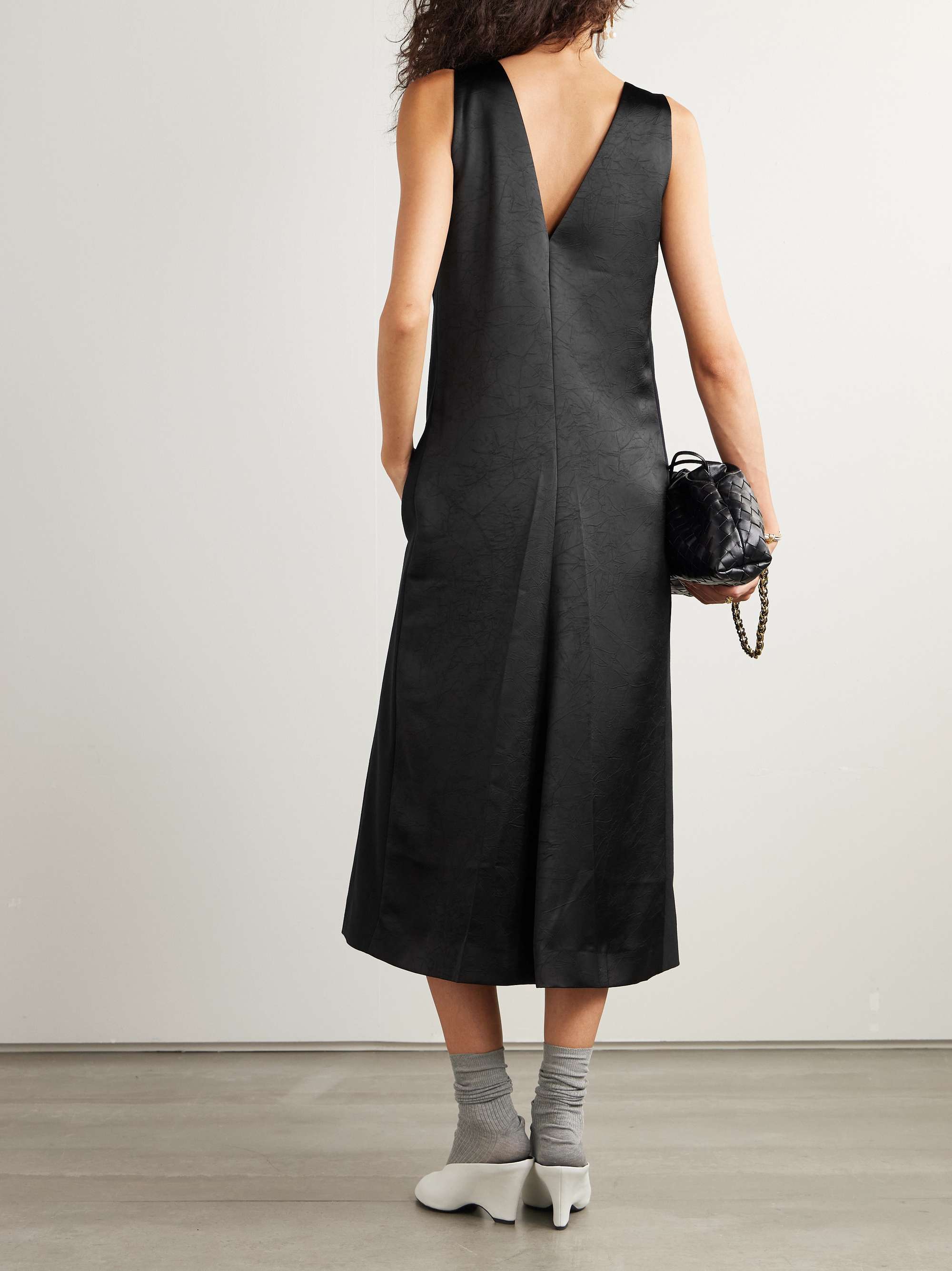 CARVEN 