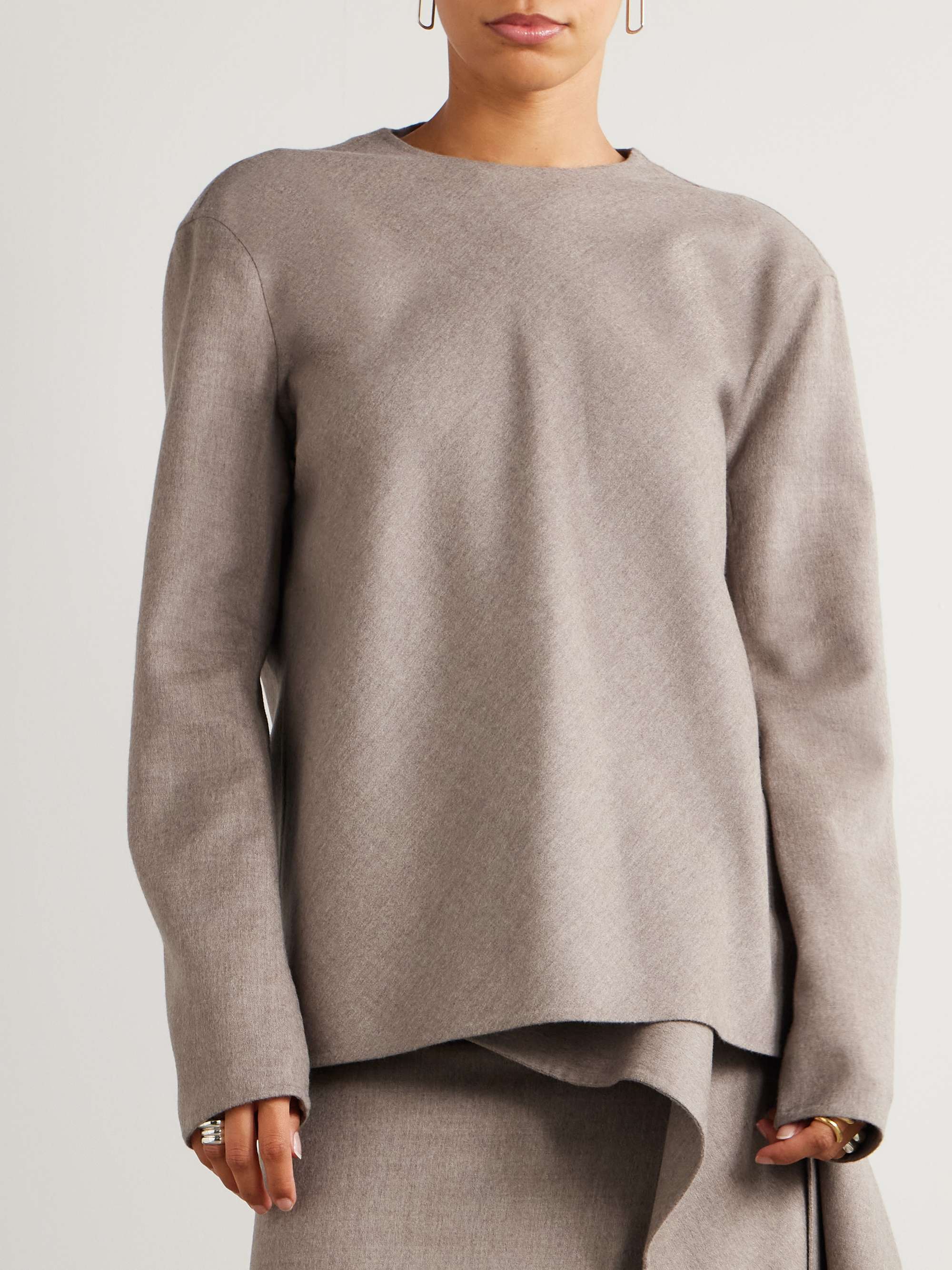 CARVEN 
