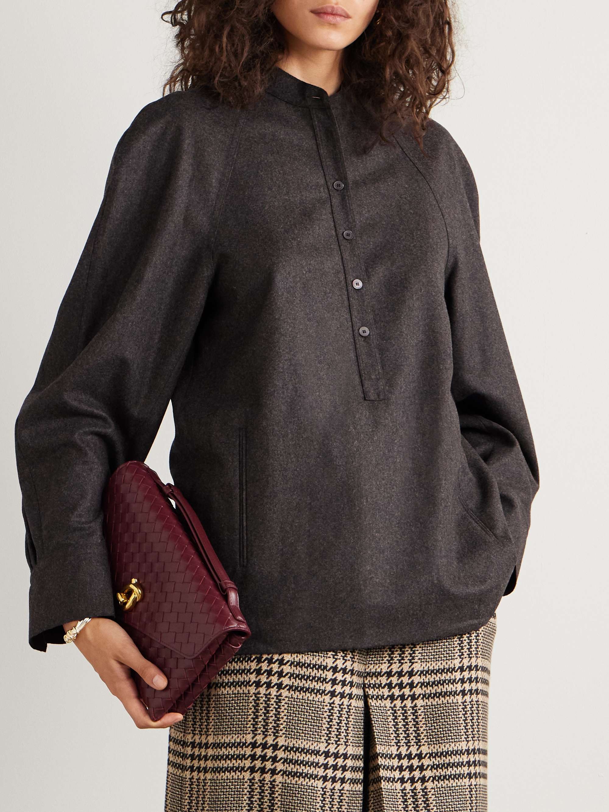 CARVEN 