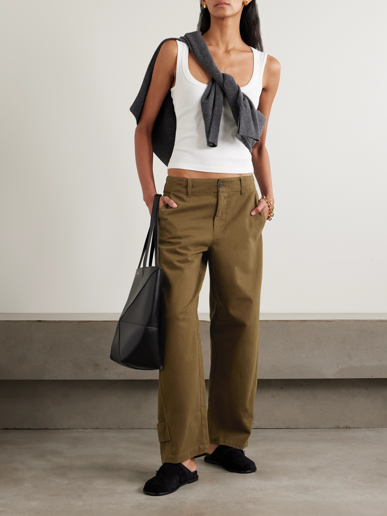 Frame The Twisted Cotton-twill Tapered Pants In Brown