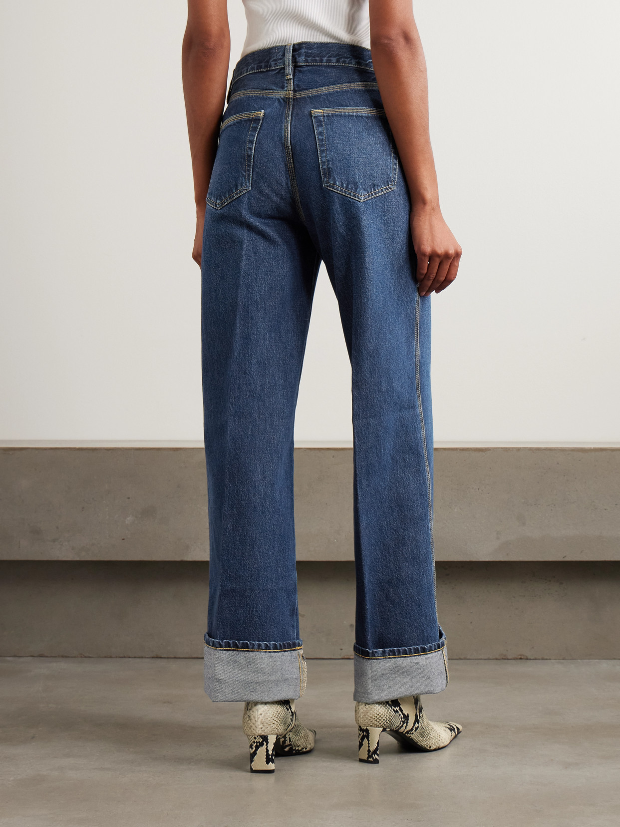 Frame The Cuffed Wide High-rise Wide-leg Jeans In Blue