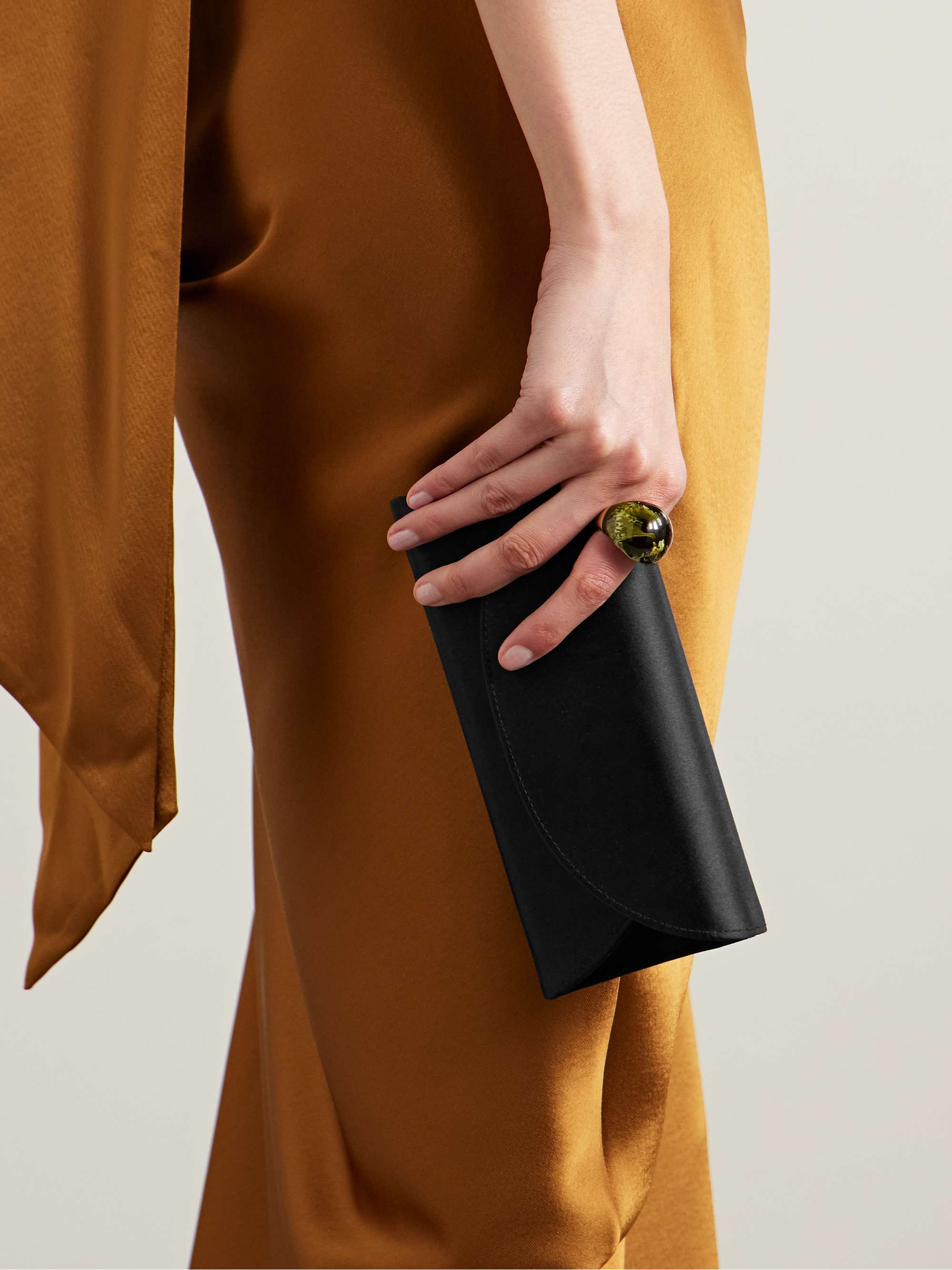 JUDITH LEIBER COUTURE 