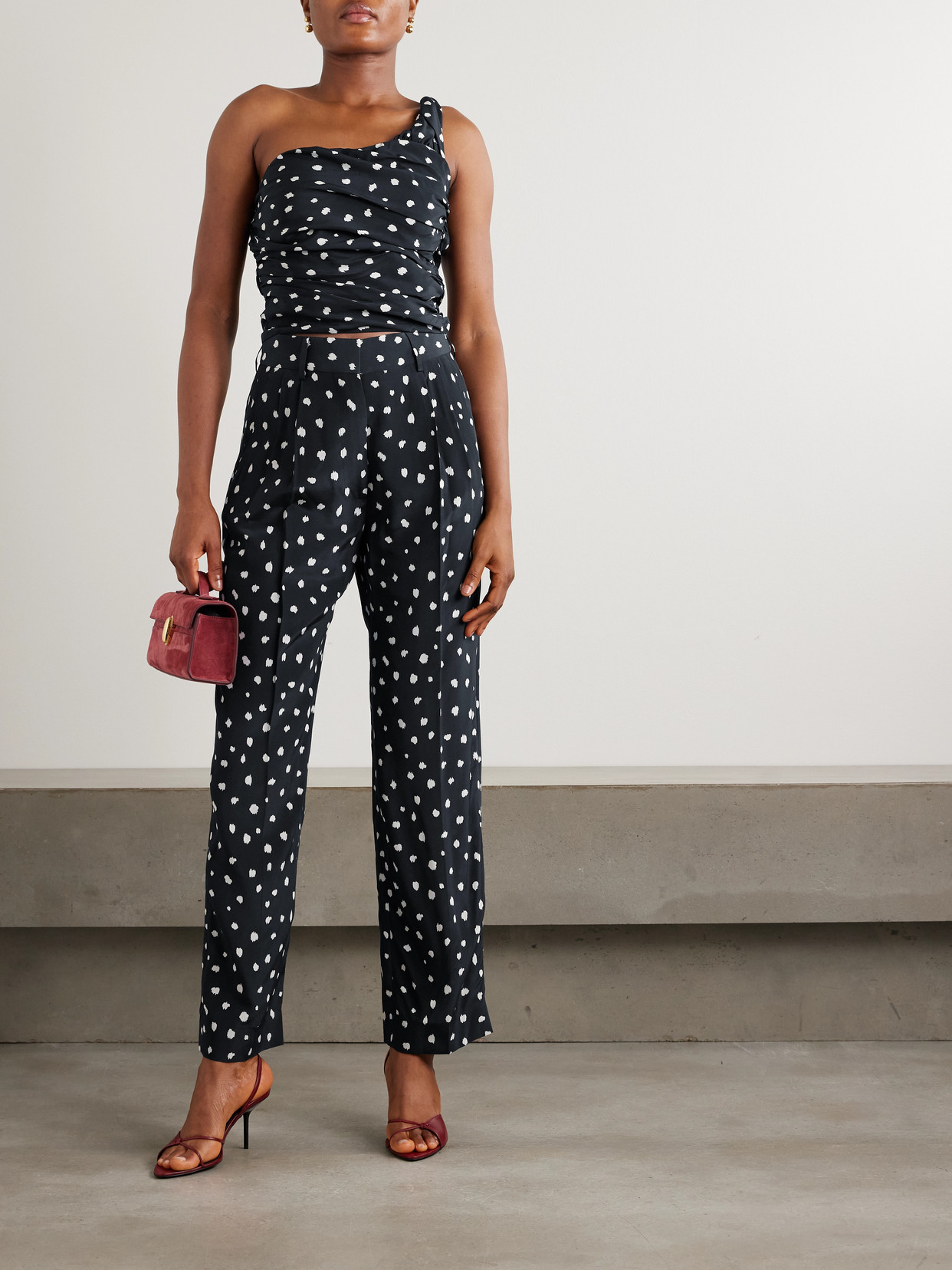 Blazé Milano Mariquita Fox Pleated Printed Silk Crepe De Chine Tapered Pants In Blue