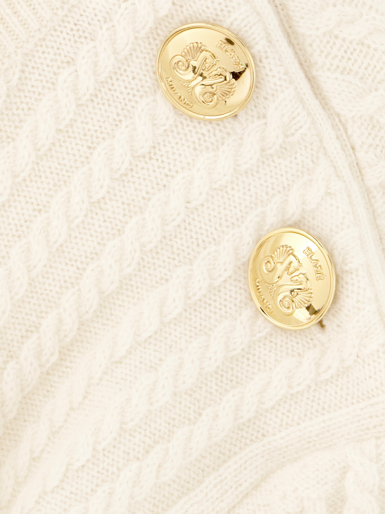 Blazé Milano Highland Button-detailed Cable-knit Wool And Cashmere-blend Sweater In White