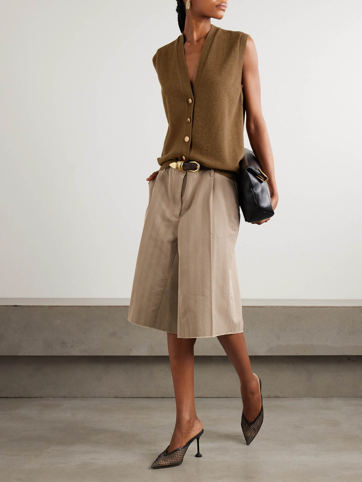 Blazé Milano Highland Wool And Cashmere-blend Vest In Brown