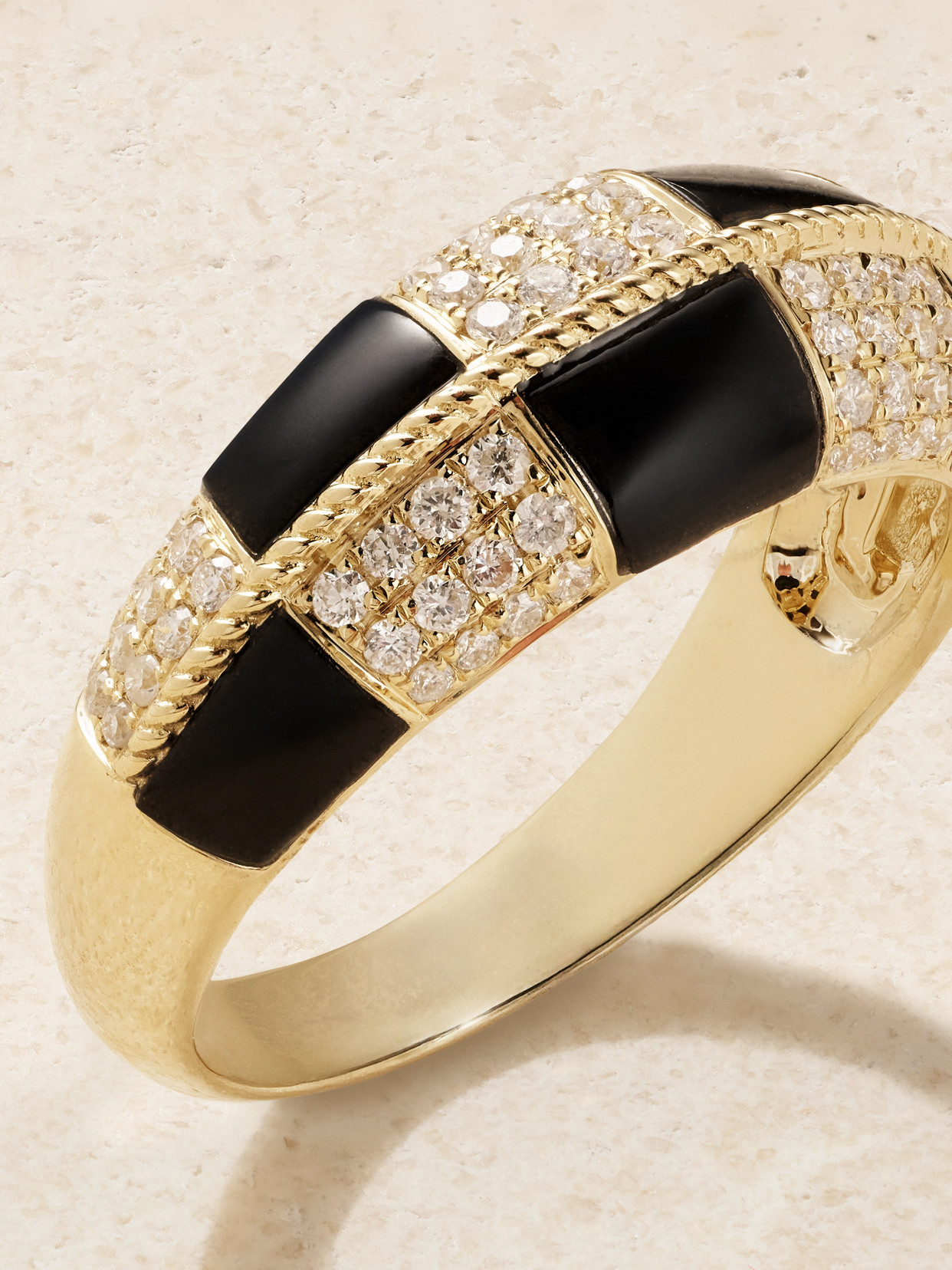 Yvonne Léon Alliance 9-karat Gold, Onyx And Diamond Ring In Gold