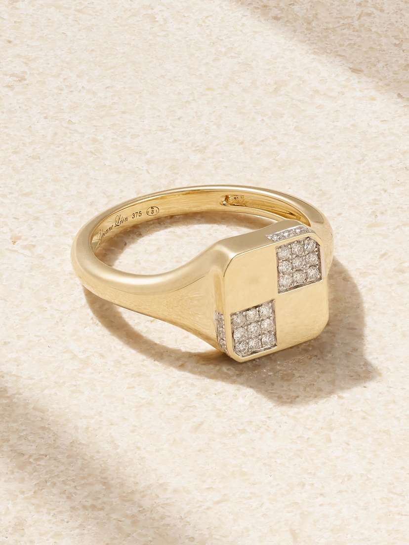 Yvonne Léon 9-karat Gold Diamond Signet Ring