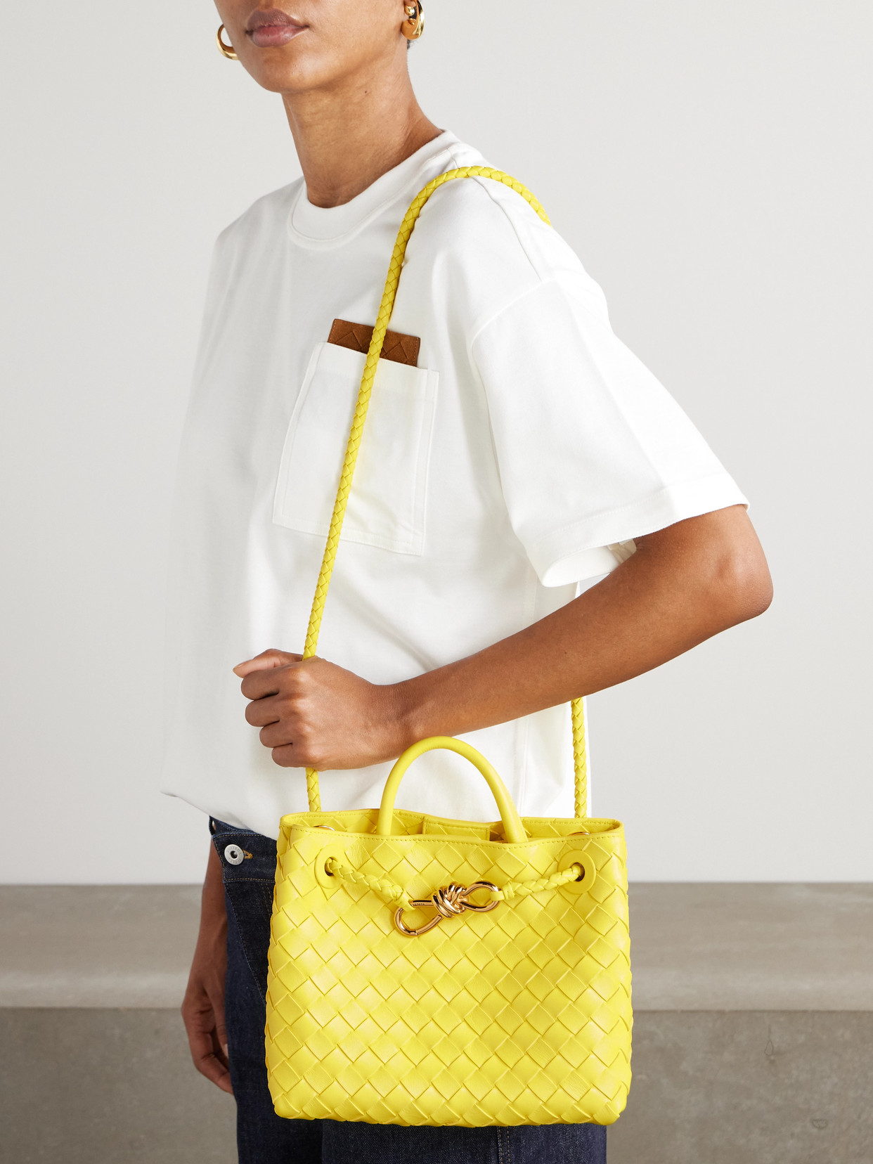 Bottega Veneta Womens Sulfur-muse B-sulfur Andiamo Small Leather Top-handle Bag In Yellow