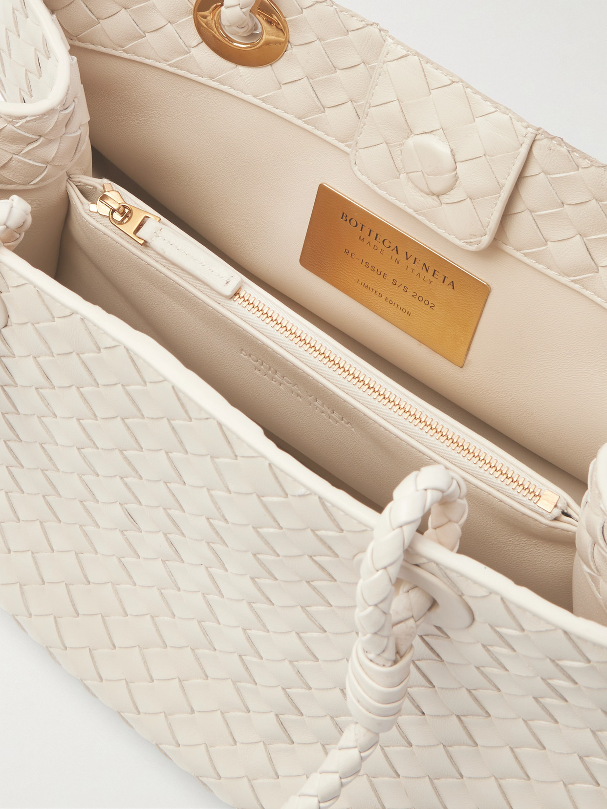 Bottega Veneta Intrecciato Leather Tote In Silver