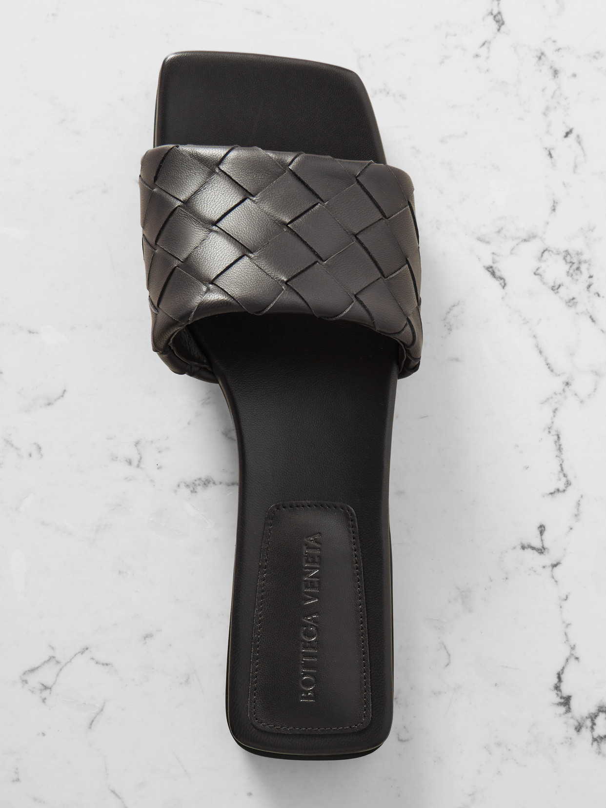 Bottega Veneta Flat Sandals With Intrecciato Leather Strap